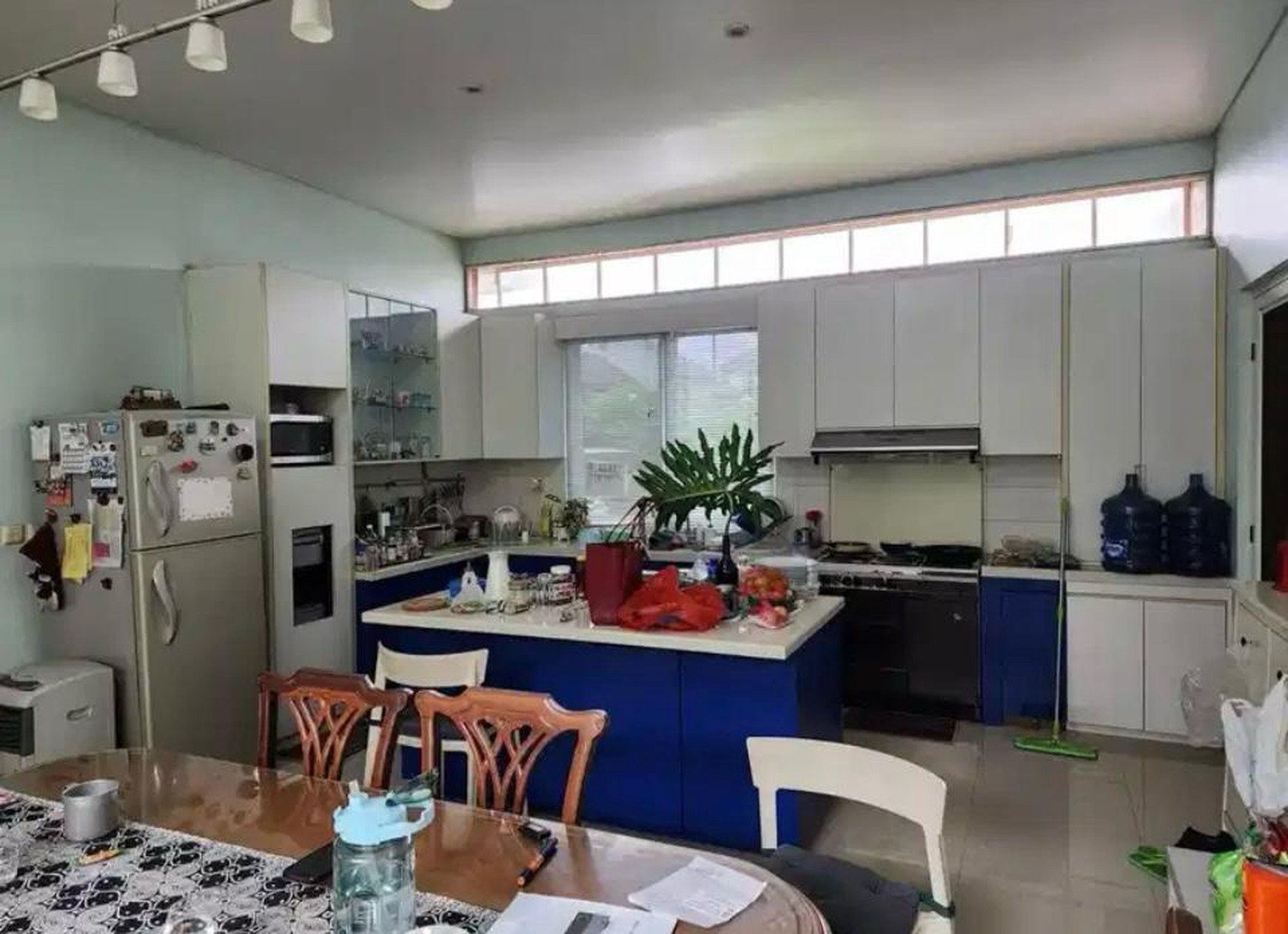 Rumah bagus, asri dan nyaman dalam Cluster di Bintaro Sektor 9