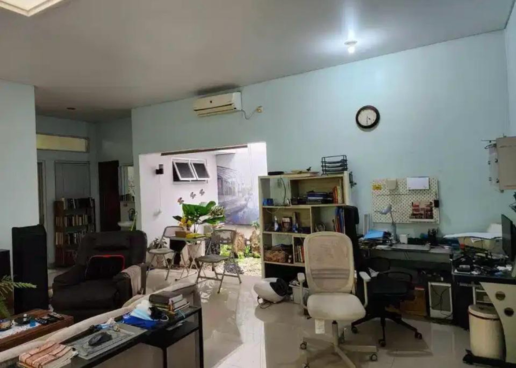 Rumah bagus, asri dan nyaman dalam Cluster di Bintaro Sektor 9