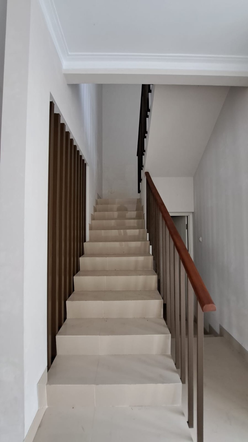 Rumah 2 LantaidDi Perumahan Premium Green Hills Residence Ngaglik Sleman