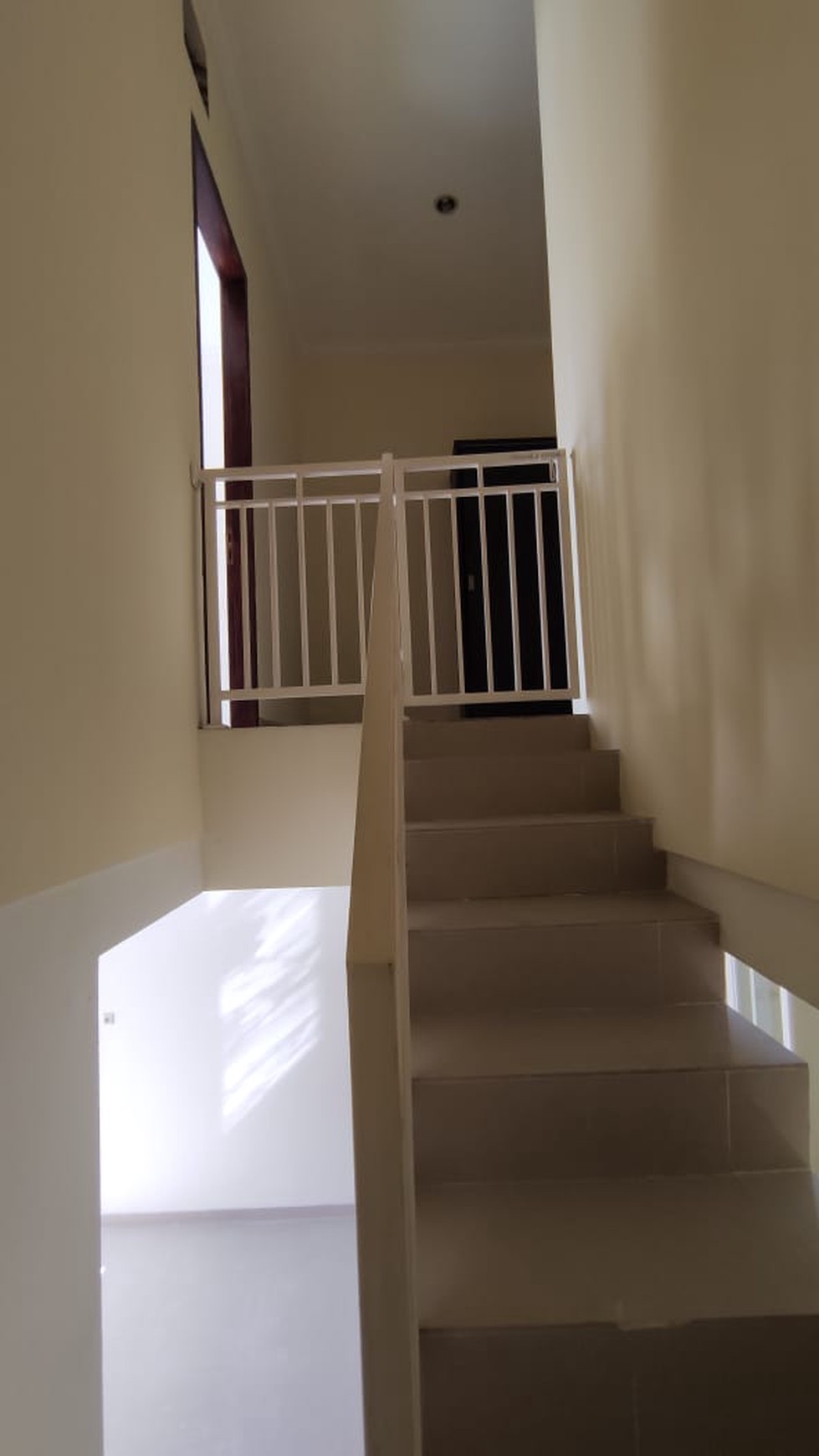 DIJUAL MURAH! Rumah di Darmo Permai Utara Siap Huni & Sudah Renovasi
