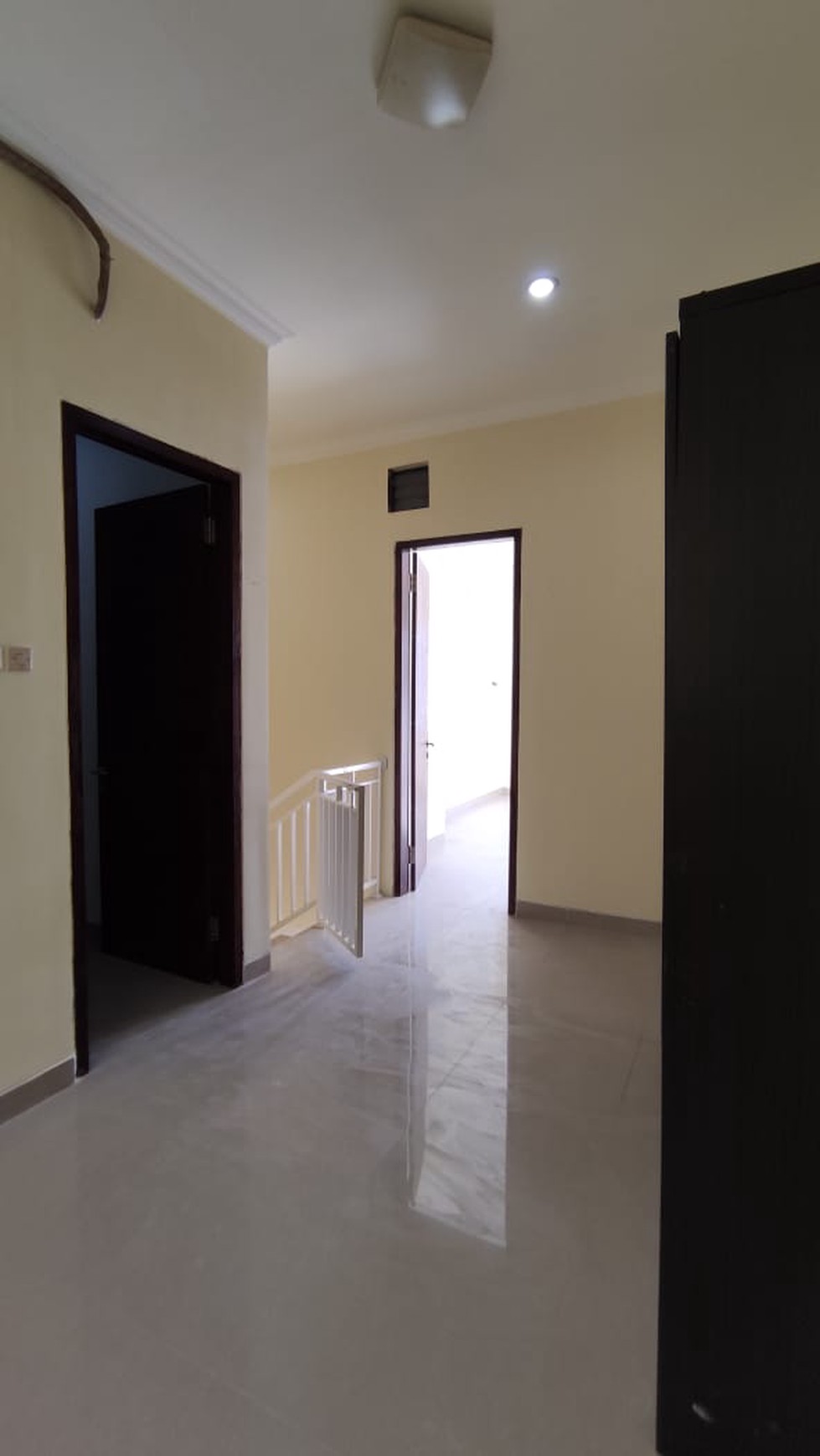 DIJUAL MURAH! Rumah di Darmo Permai Utara Siap Huni & Sudah Renovasi