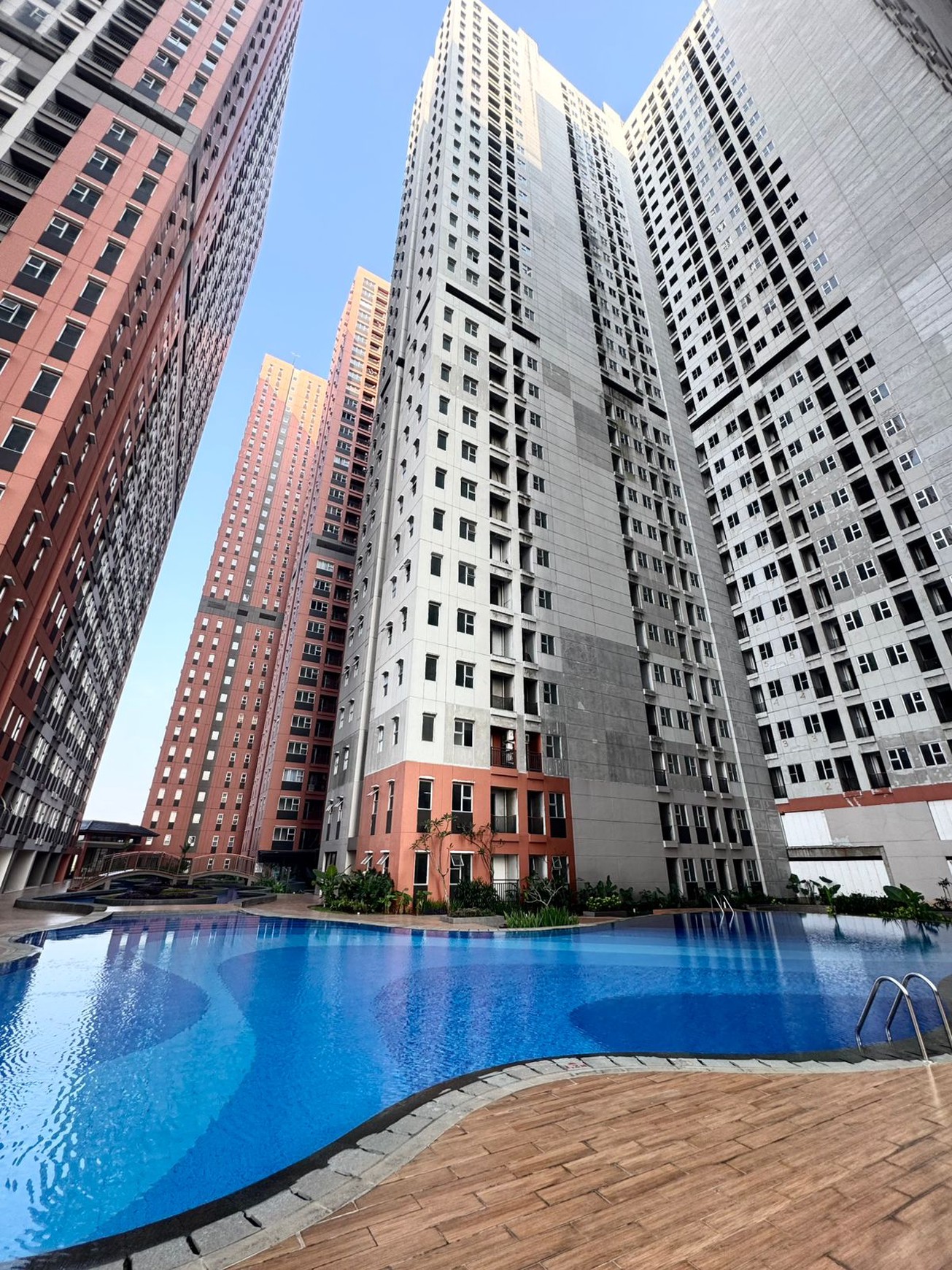Apartemen Transpark Juanda 3 KT Siap Huni Margahayu Bekasi Timur