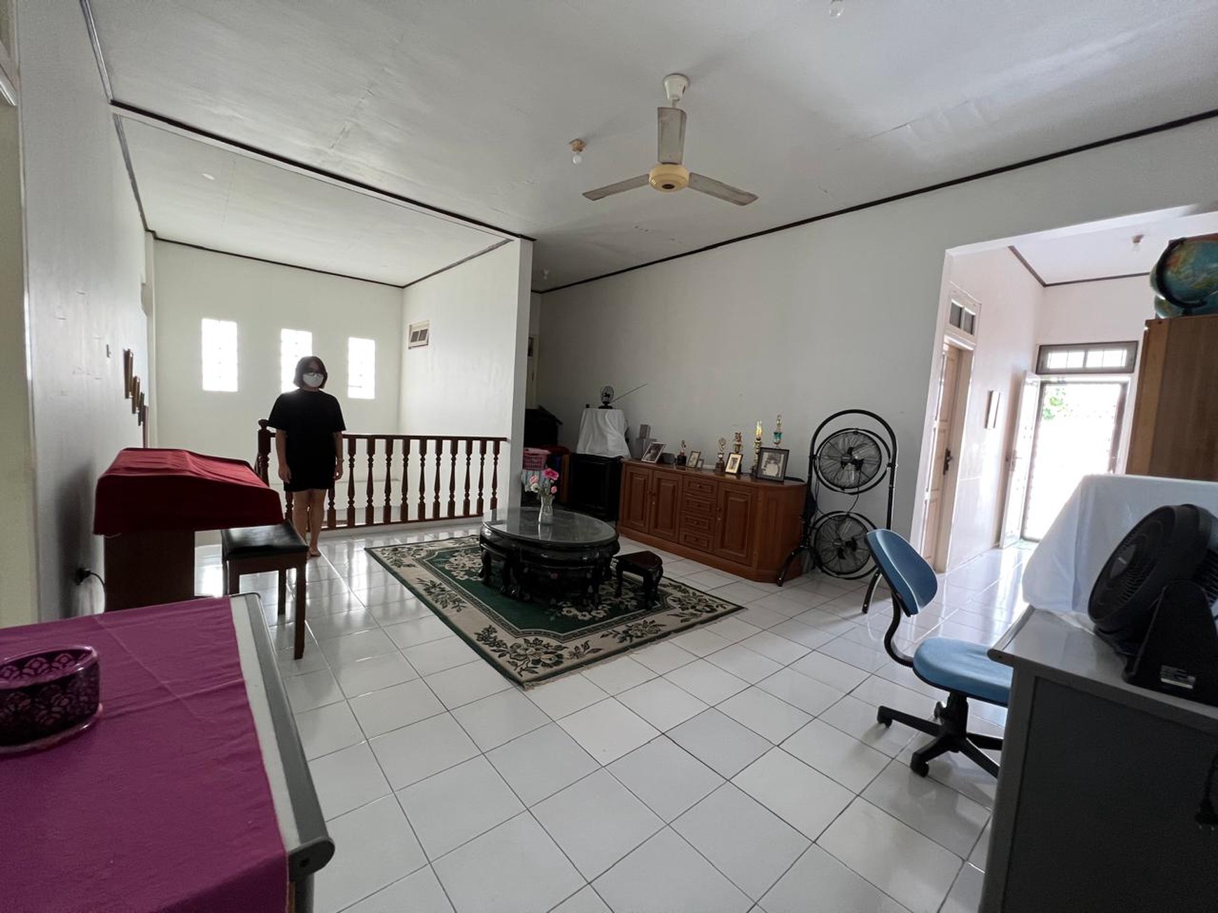 Rumah Bagus Di Jl Karya, Komp Caltex Cirendeu Jakarta Selatan