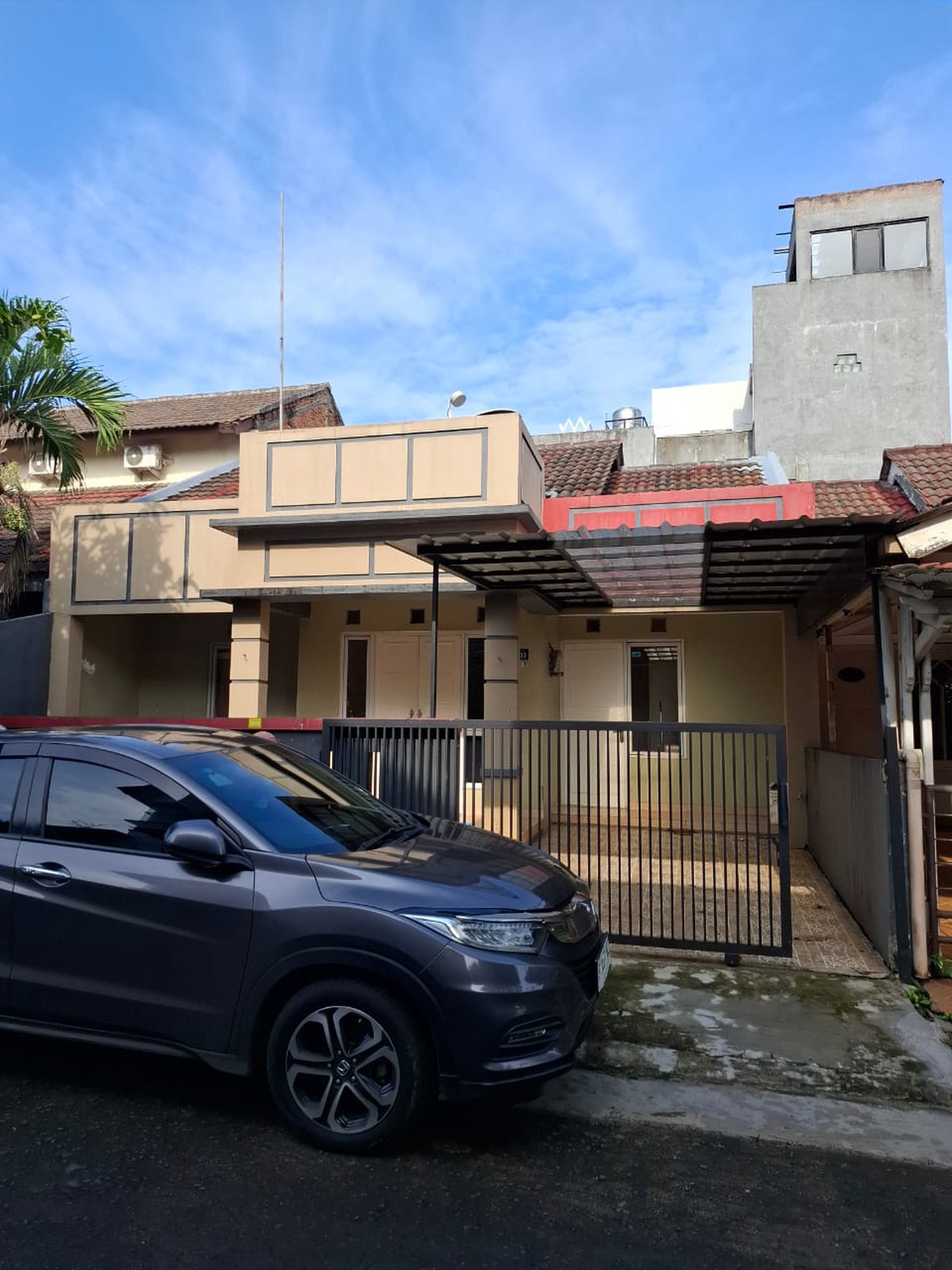 Rumah Bagus Di Kencana Loka BSD Tangerang Selatan