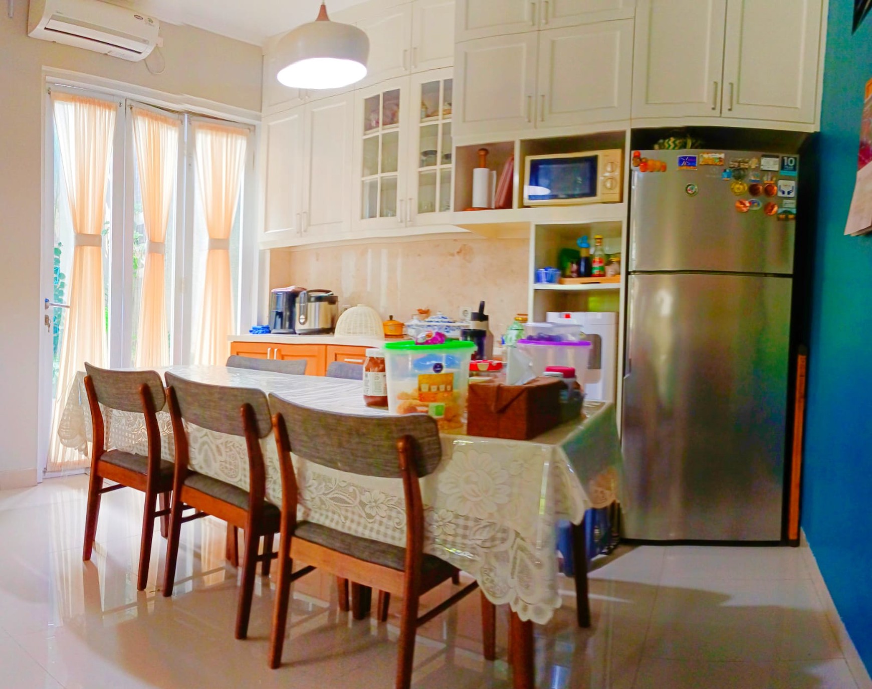 Di Jual Rumah Premium 2 LT Bonus Furniture di Cluster Green Lovina, Cinere.