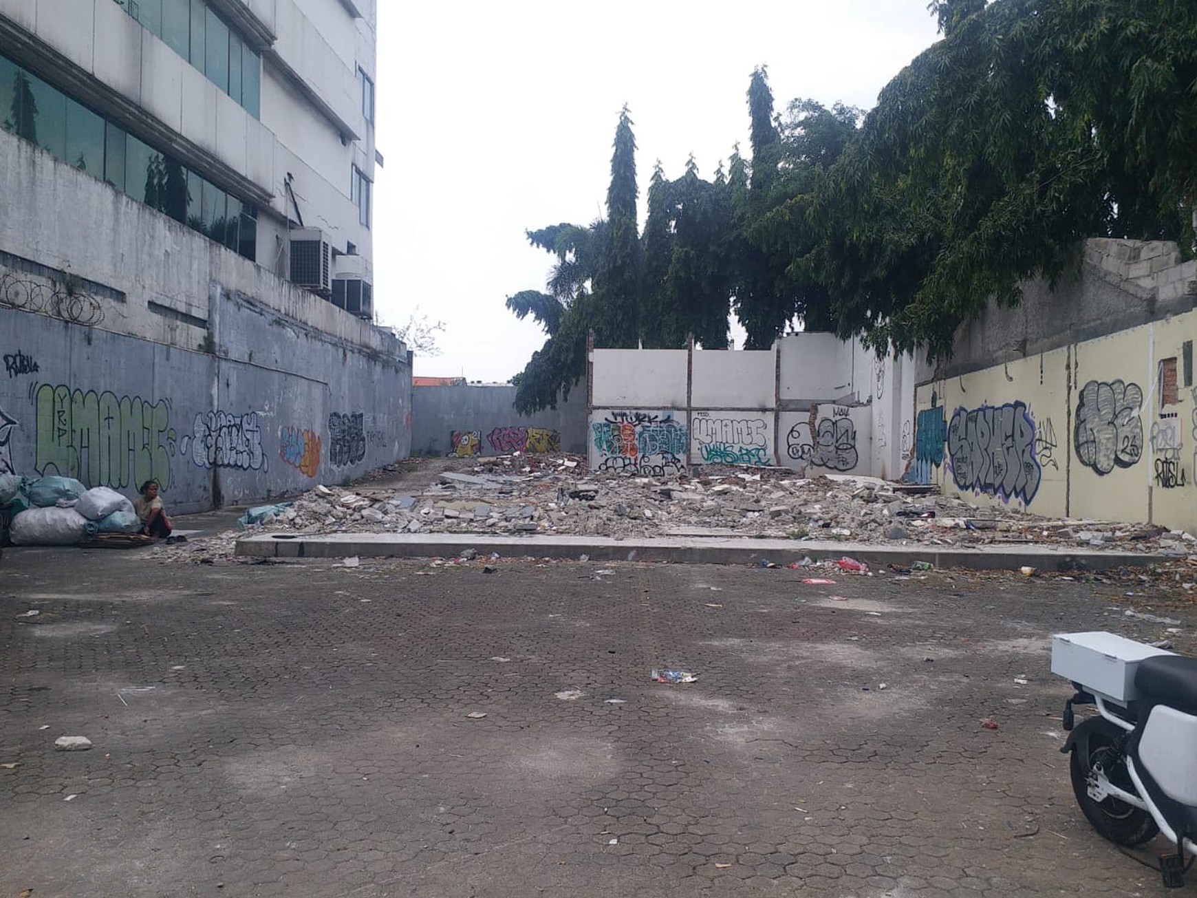 Kavling Siap Bangun Di Jl Mampang Prapatan Jakarta Selatan