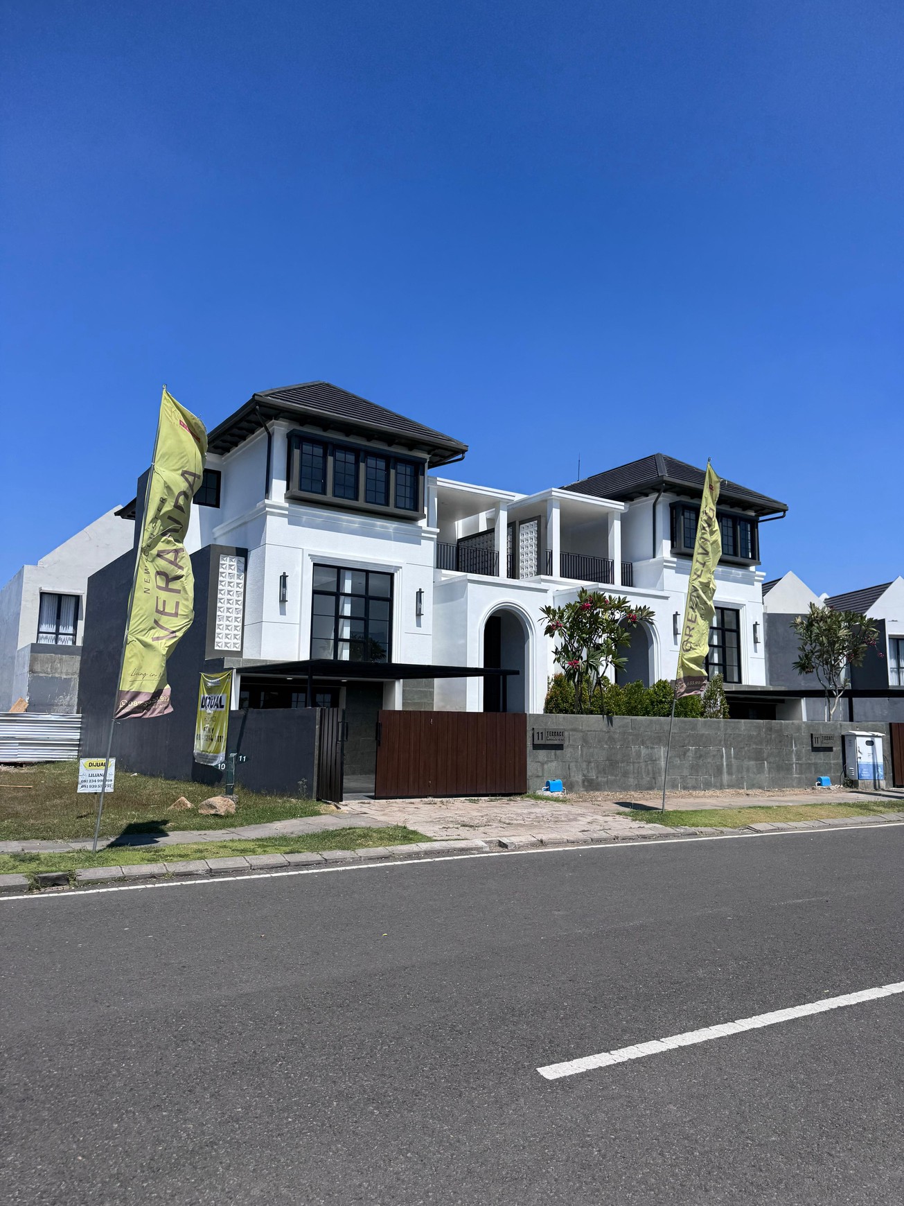 Cari Rumah Elit di Sidoarjo? 2,5 Lantai, 5 Menit dari Tol!