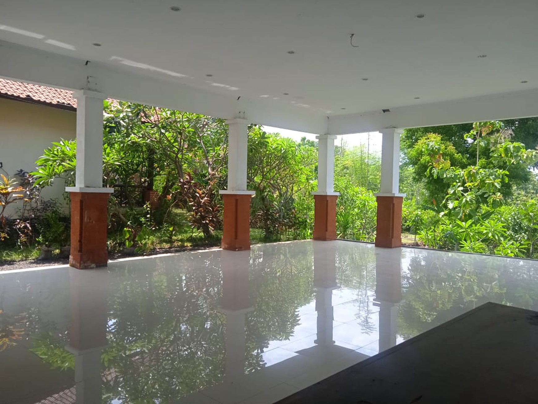 7 UNIT VILLA LOVINA DENGAN VIEW LAUT, DI TEMUKUS BALI, DEKAT KALIASEM, ANTURAN