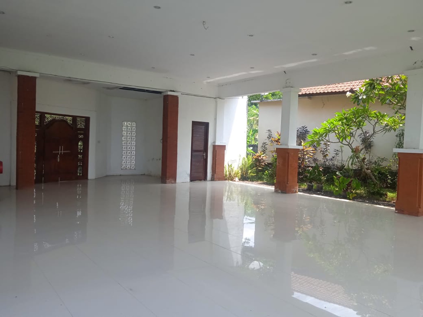 7 UNIT VILLA LOVINA DENGAN VIEW LAUT, DI TEMUKUS BALI, DEKAT KALIASEM, ANTURAN