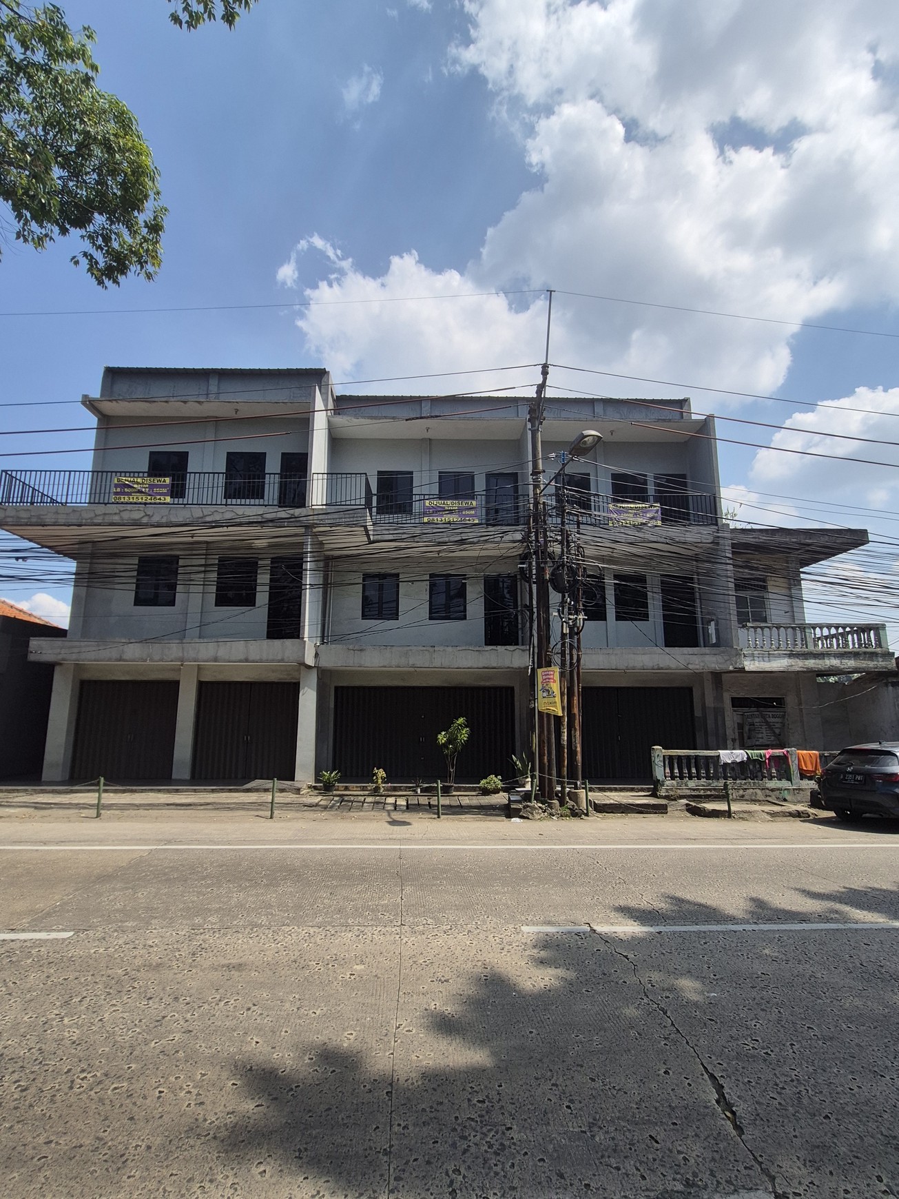 Dijual Property komersial di jalan Raya Pemda Bogor