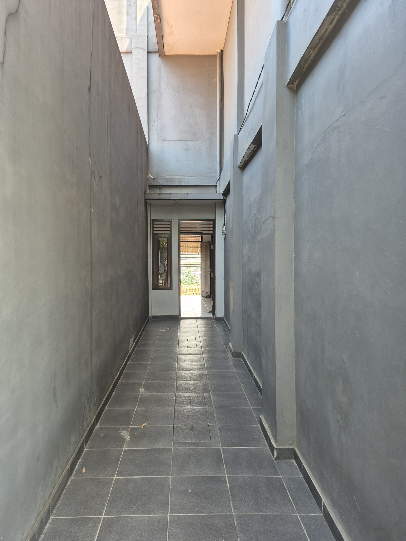 Dijual Property komersial di jalan Raya Pemda Bogor