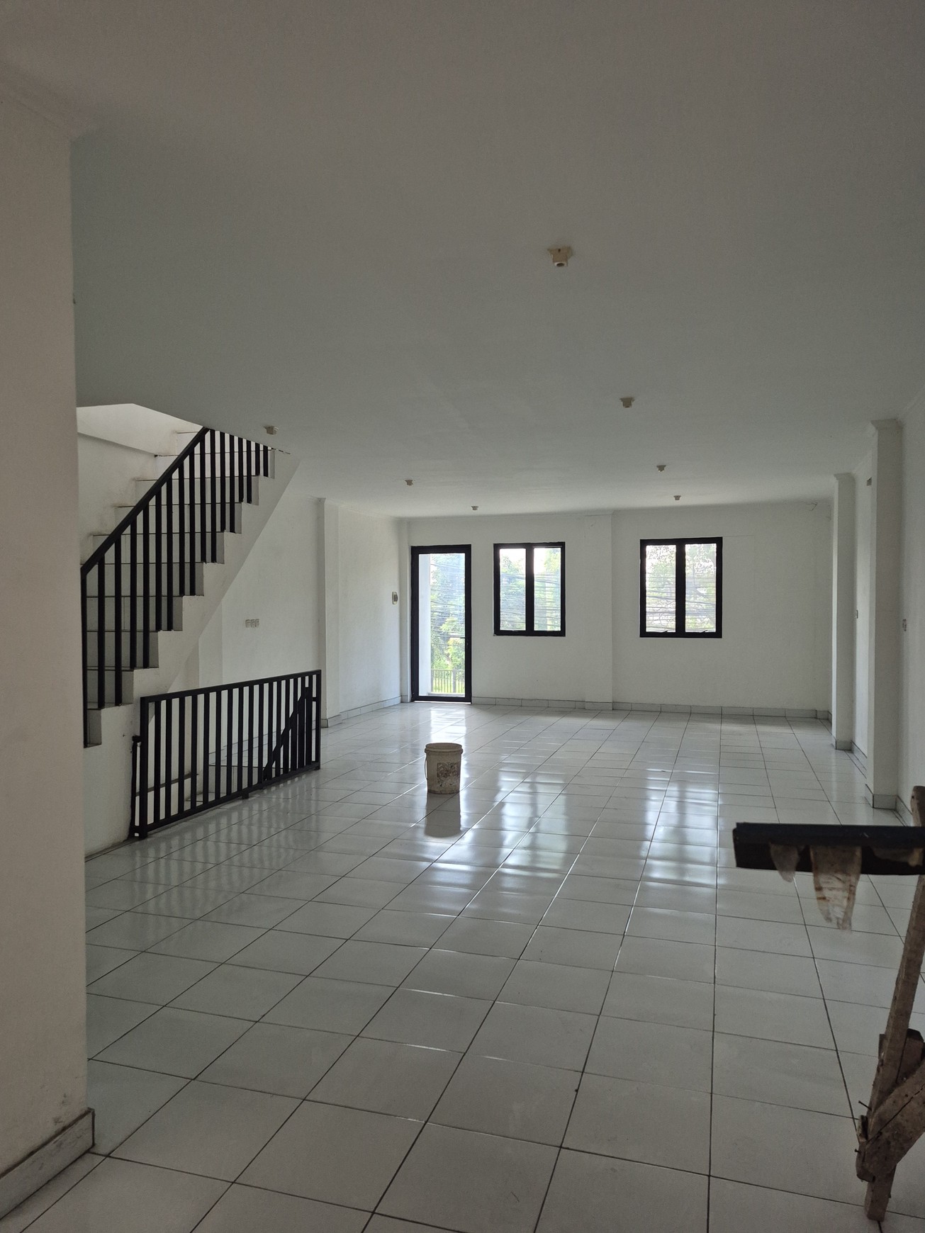 Dijual Property komersial di jalan Raya Pemda Bogor