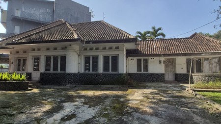 Dijual Rumah Bagus di jl Dr Cipto Pasir Kaliki Bandung