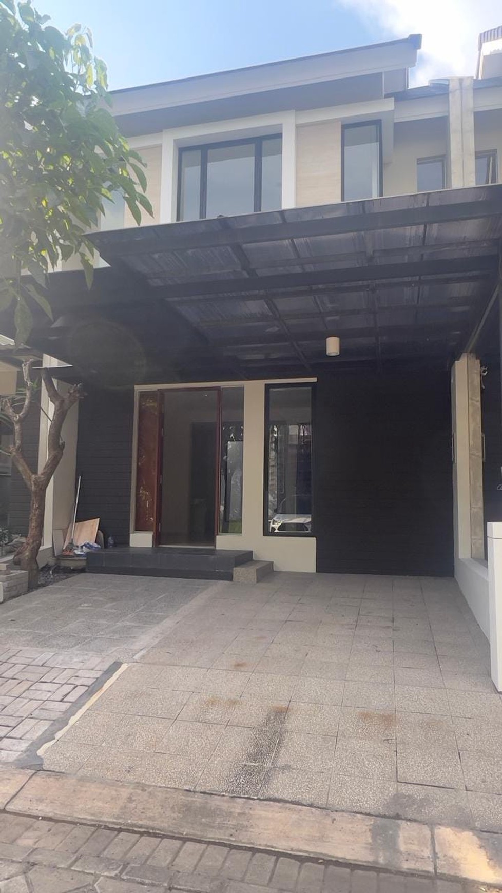 Dijual Rumah modern minimalis 2lantai NorthWest Hill Citraland Surabaya Barat