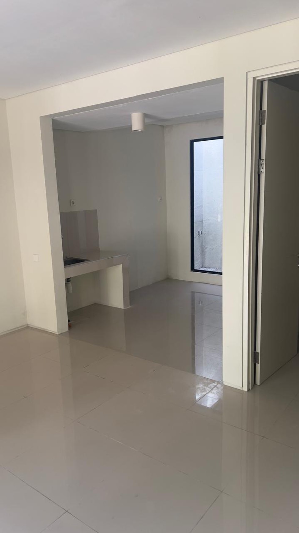 Dijual Rumah modern minimalis 2lantai NorthWest Hill Citraland Surabaya Barat