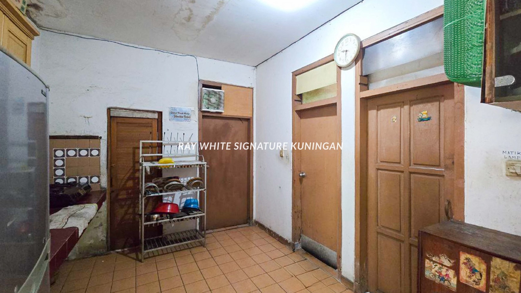 Rumah Kost di Jl Kramat 2 Jalan Lebar 2 Mobil Cocok Untuk Invest