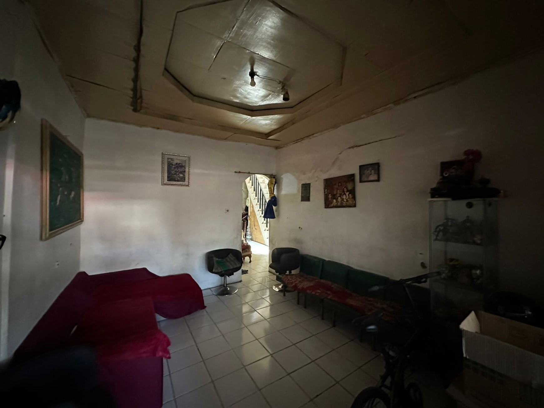 Rumah Hitung Tanah Area Cipete