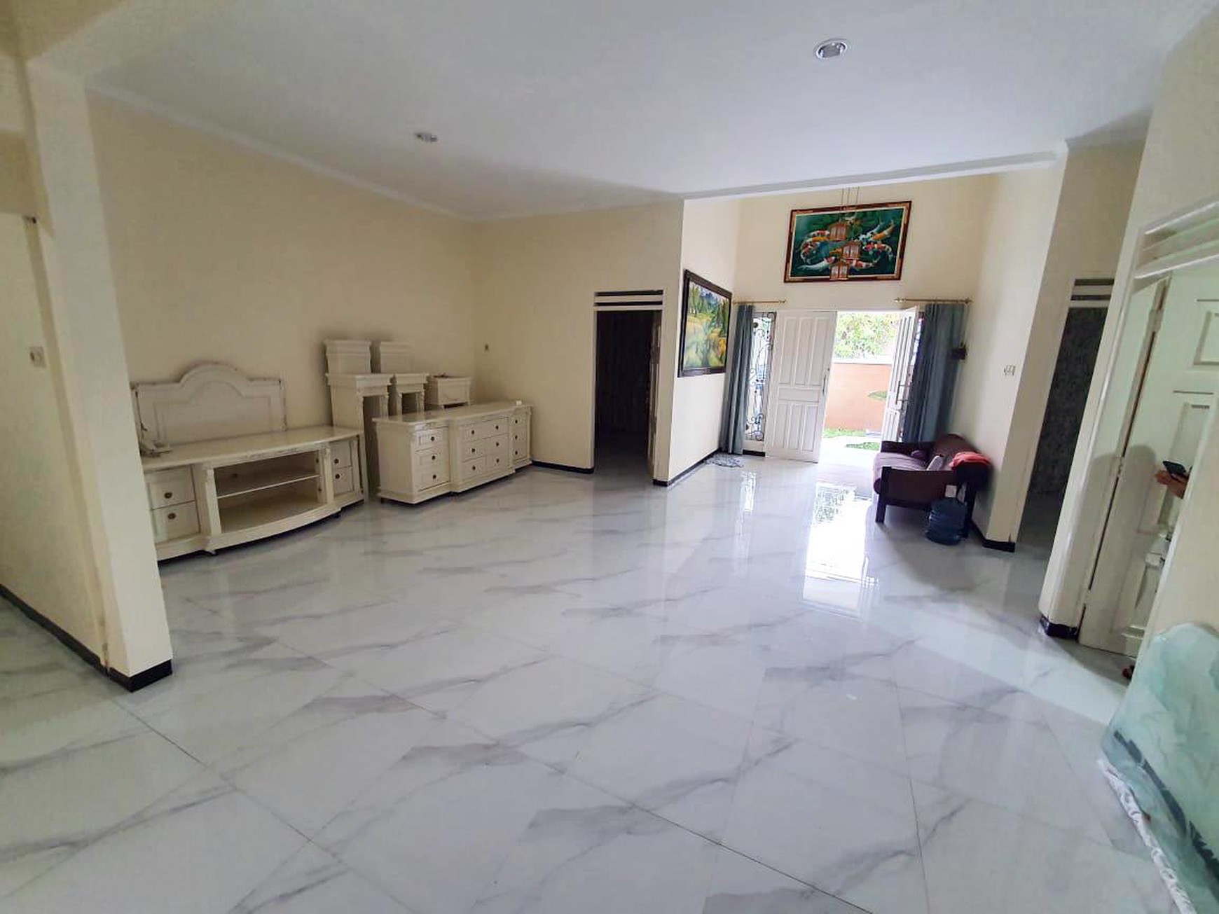 Rumah di Nirwana Eksekutif Surabaya Timur, Furnished, Siap Huni - NH -