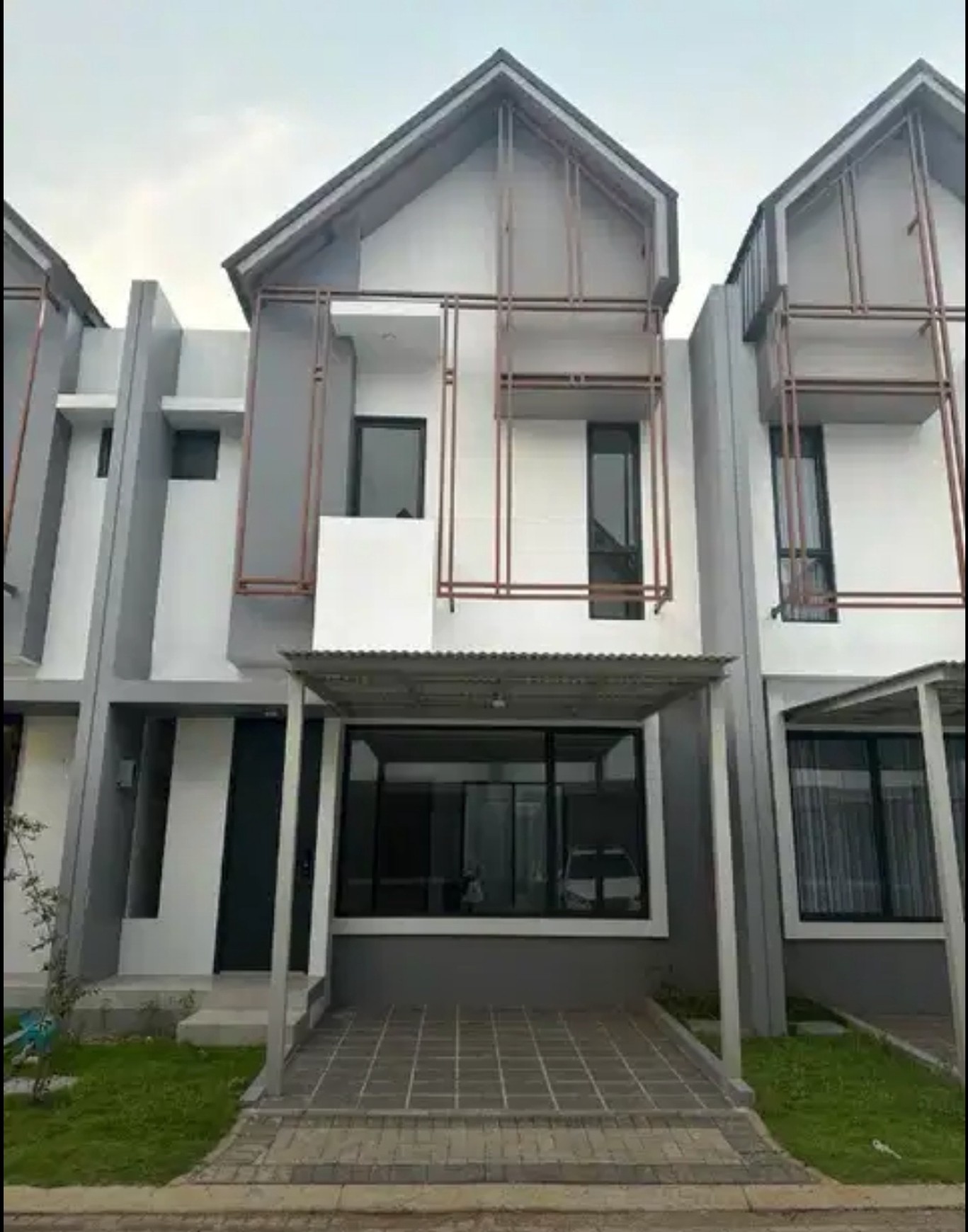 Fast Rent. Rumah modern cluster Yuthica, BSD