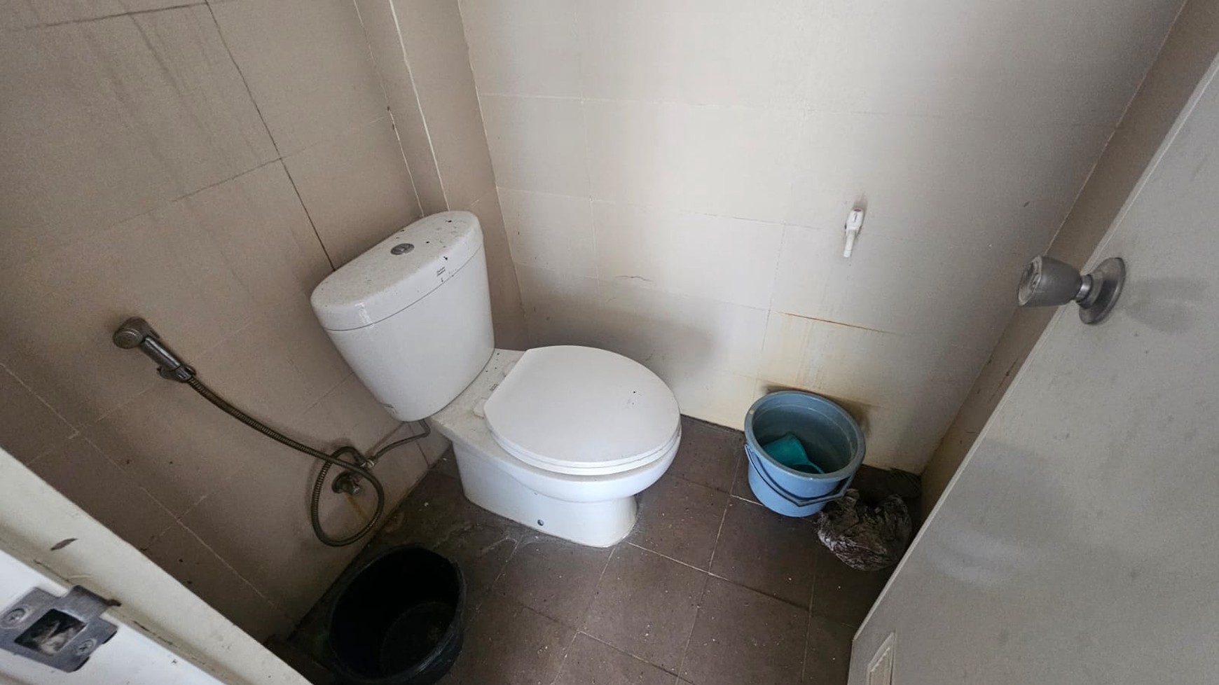 Andara village ruko hoek dalam komplek pinggir tol andara