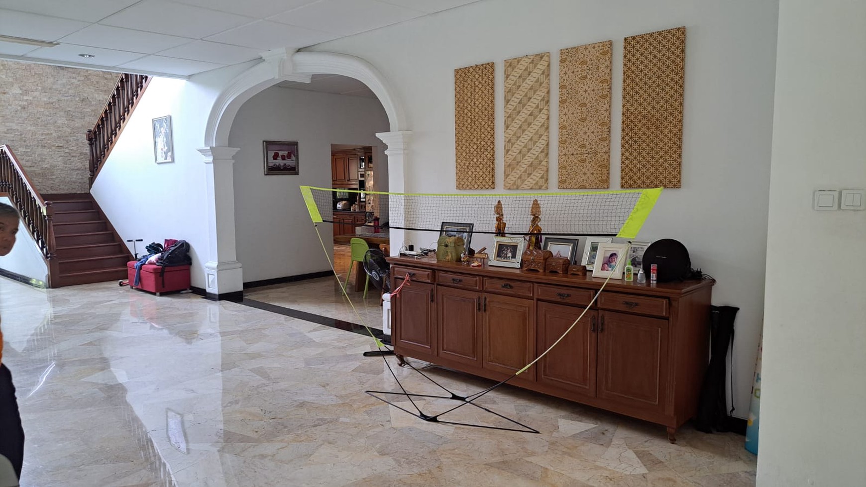 RUMAH CANTIK DI KAWASAN SENAYAN