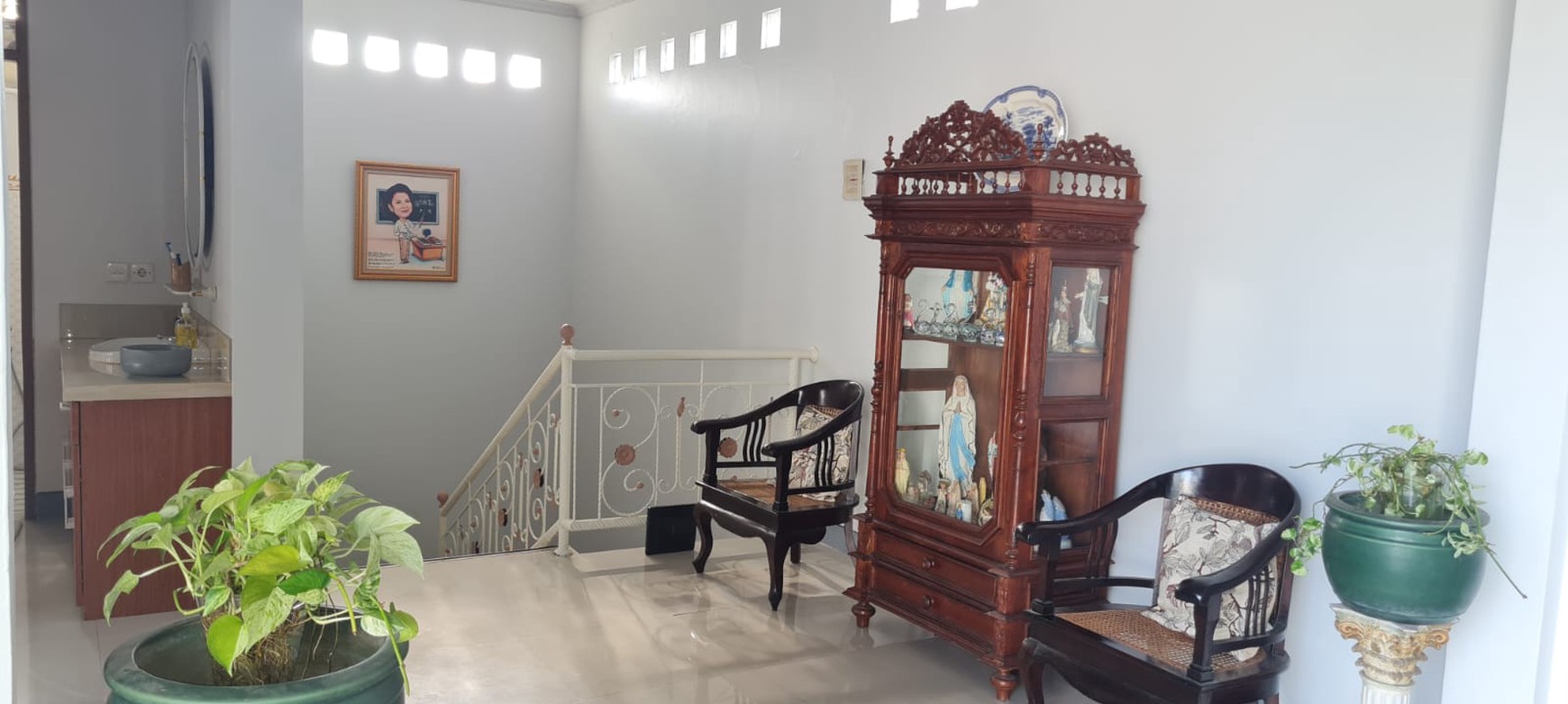Freehold-Family-Friendly House for Sale in Padang Sambian, Bali