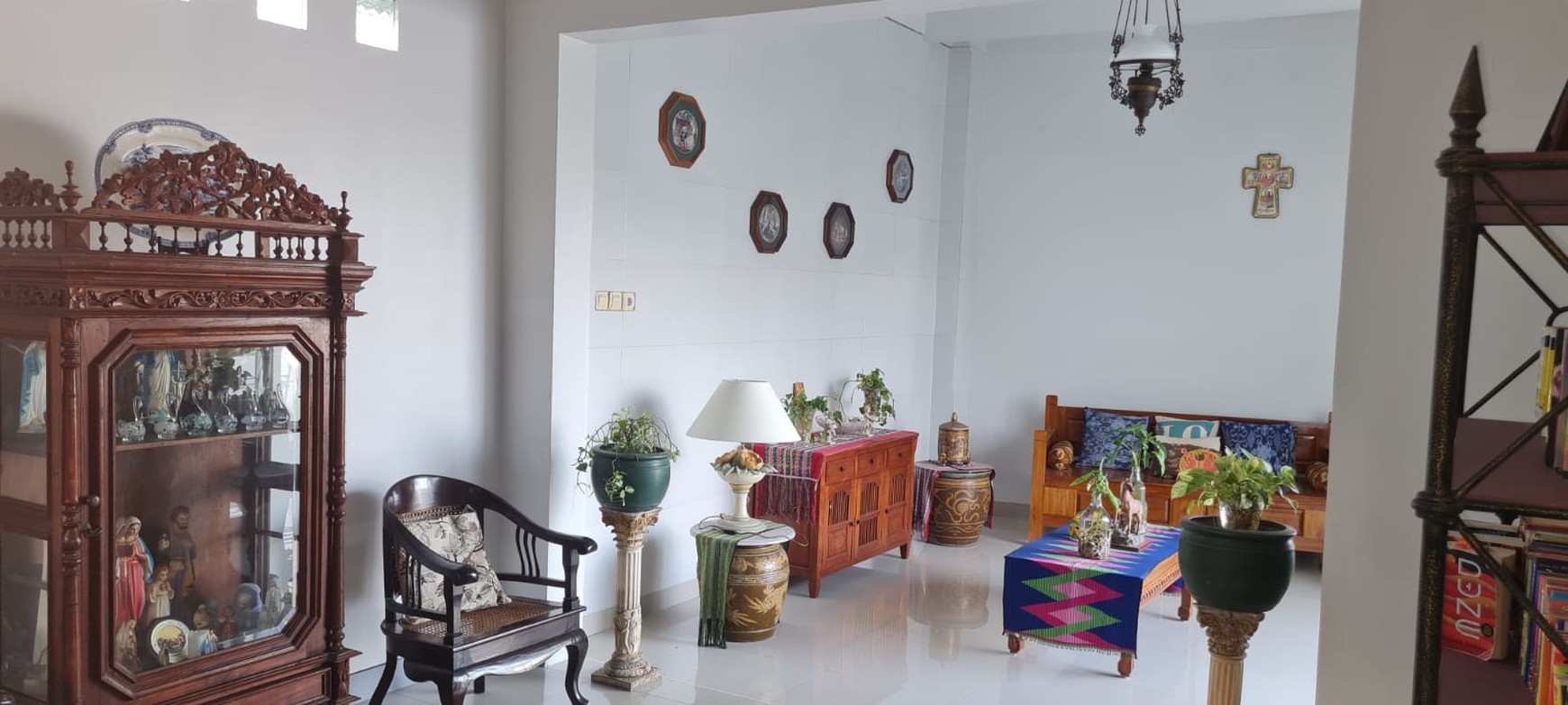 Freehold-Family-Friendly House for Sale in Padang Sambian, Bali