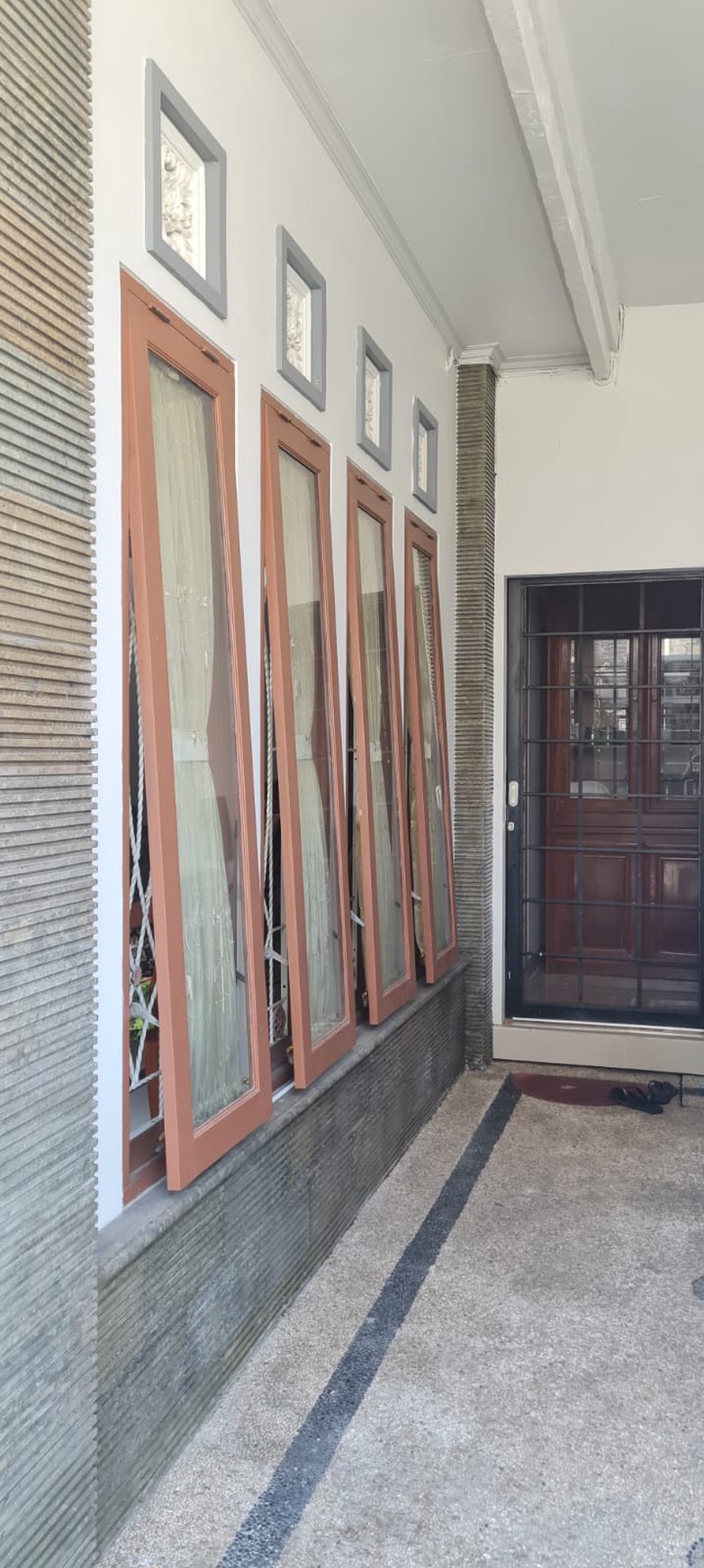 Freehold-Family-Friendly House for Sale in Padang Sambian, Bali