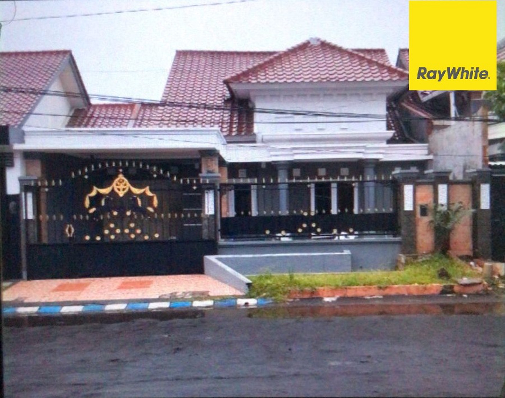Dijual Rumah di Deltasari Timur Waru Sidoarjo