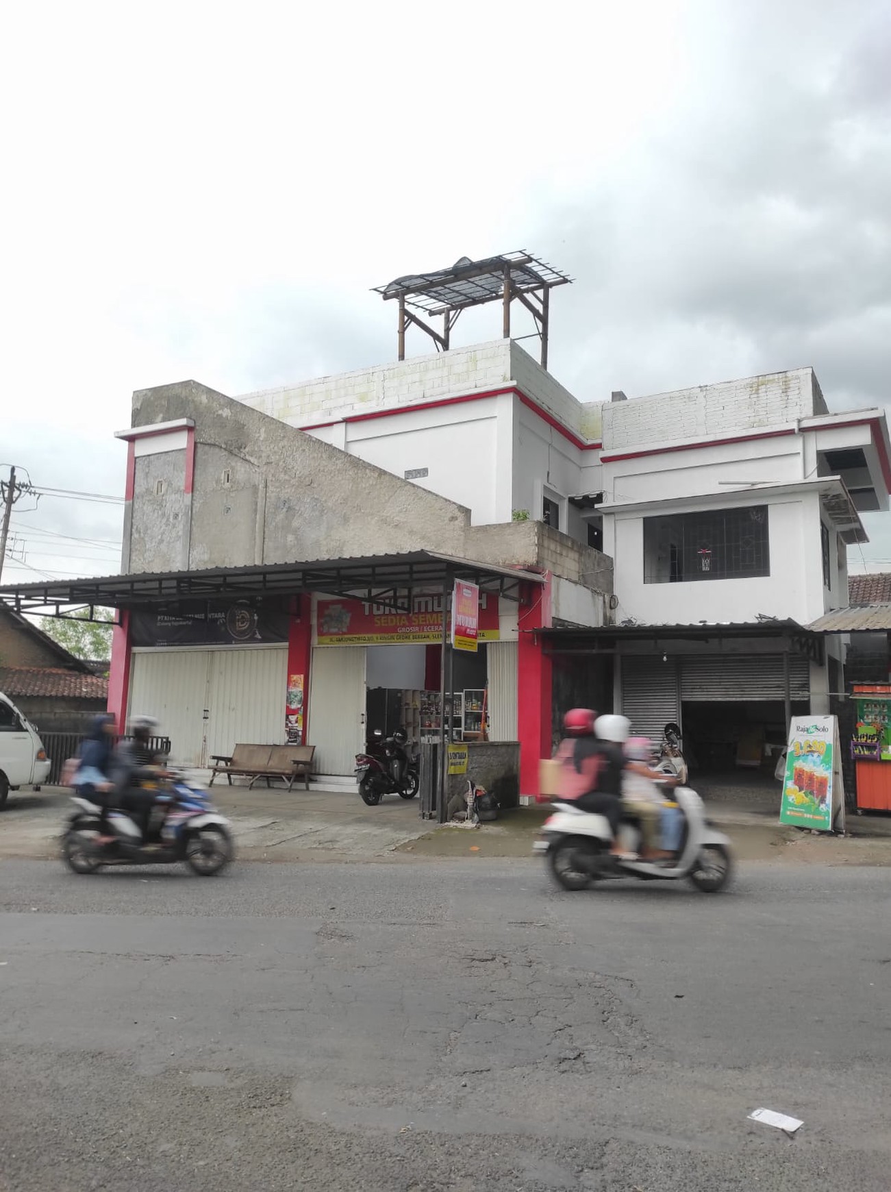 Ruko 3 Lantai Cocok Untuk Usaha Lokasi Berbah Sleman 