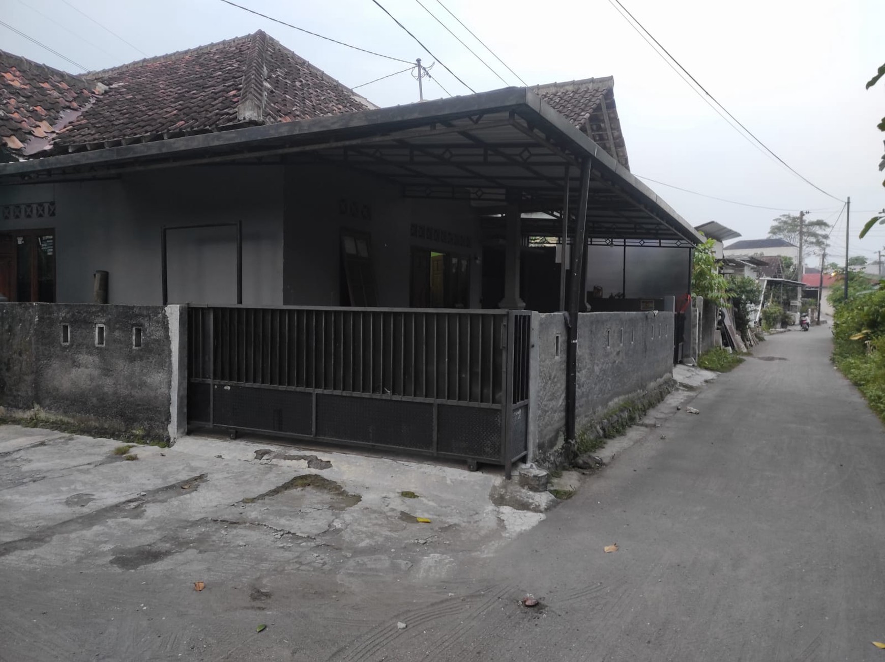 Rumah Tinggal 4 Kamar Lokasi Wedomartani Ngemplak Sleman