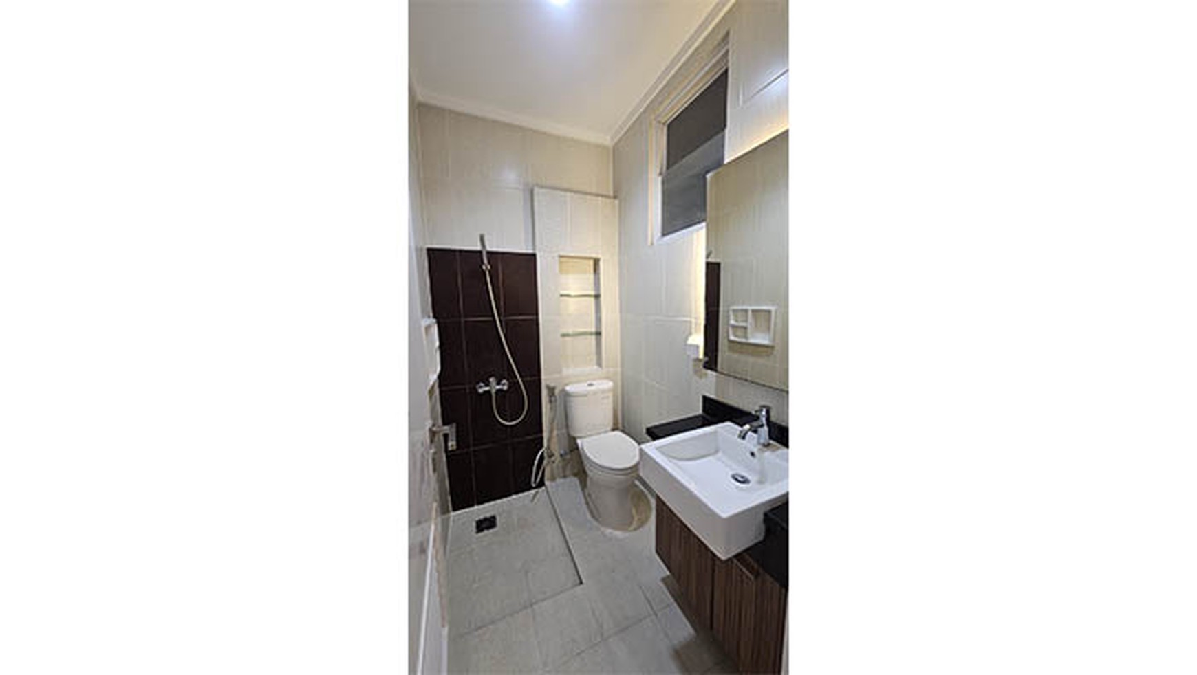 Rumah Grand Orchard Clover, Kelapa Gading, Jakarta Utara
