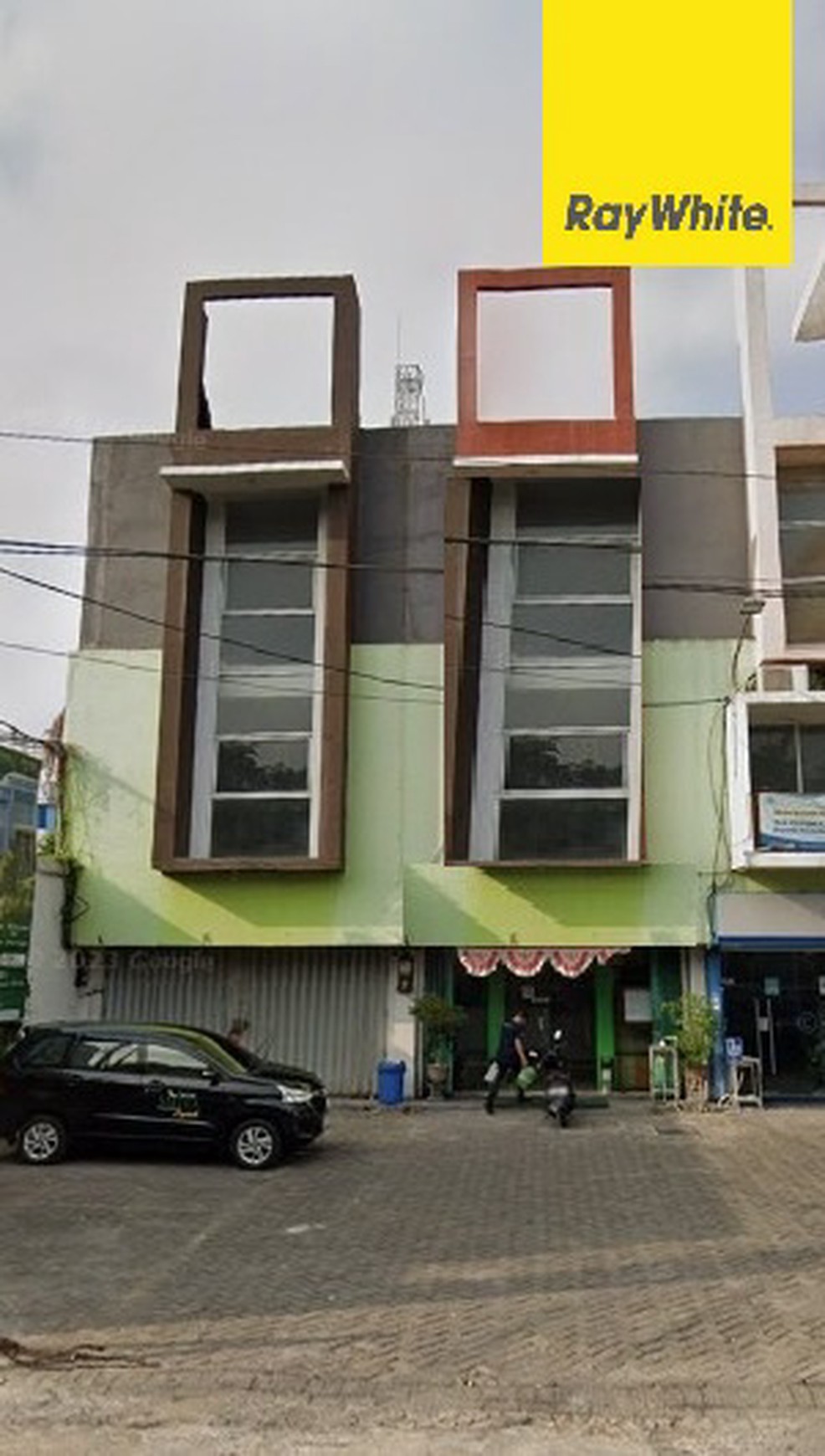 Dijual Ruko 3 lantai Strategis di Nol Jl RA Kartini Gresik