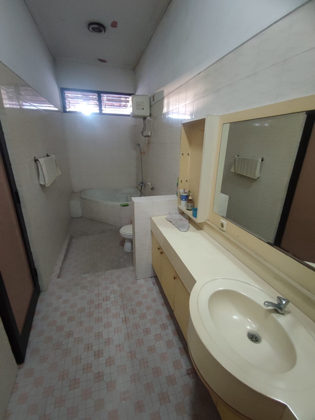 jual Cepat Rumah Komersil Jl. Rungkut Asri Tengah, Rungkut, Surabaya