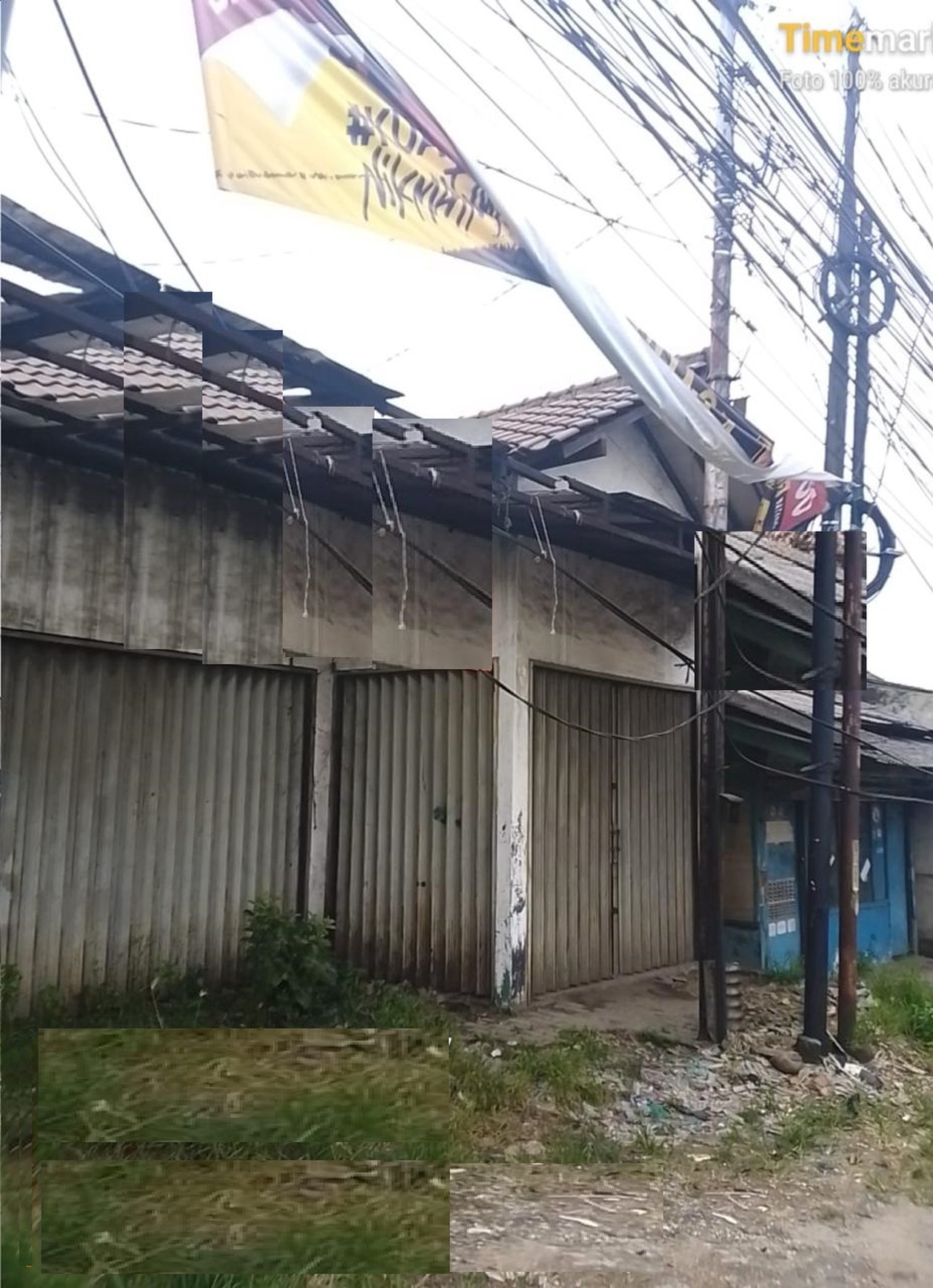 Rumah untuk usaha dijalan utama Kp Momonot Gn Putri Bogor...