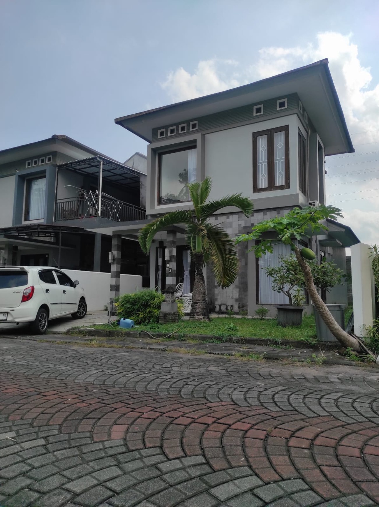 Rumah Mewah Furnish Dalam Perumahan Fasco Mansion Ngaglik Sleman 
