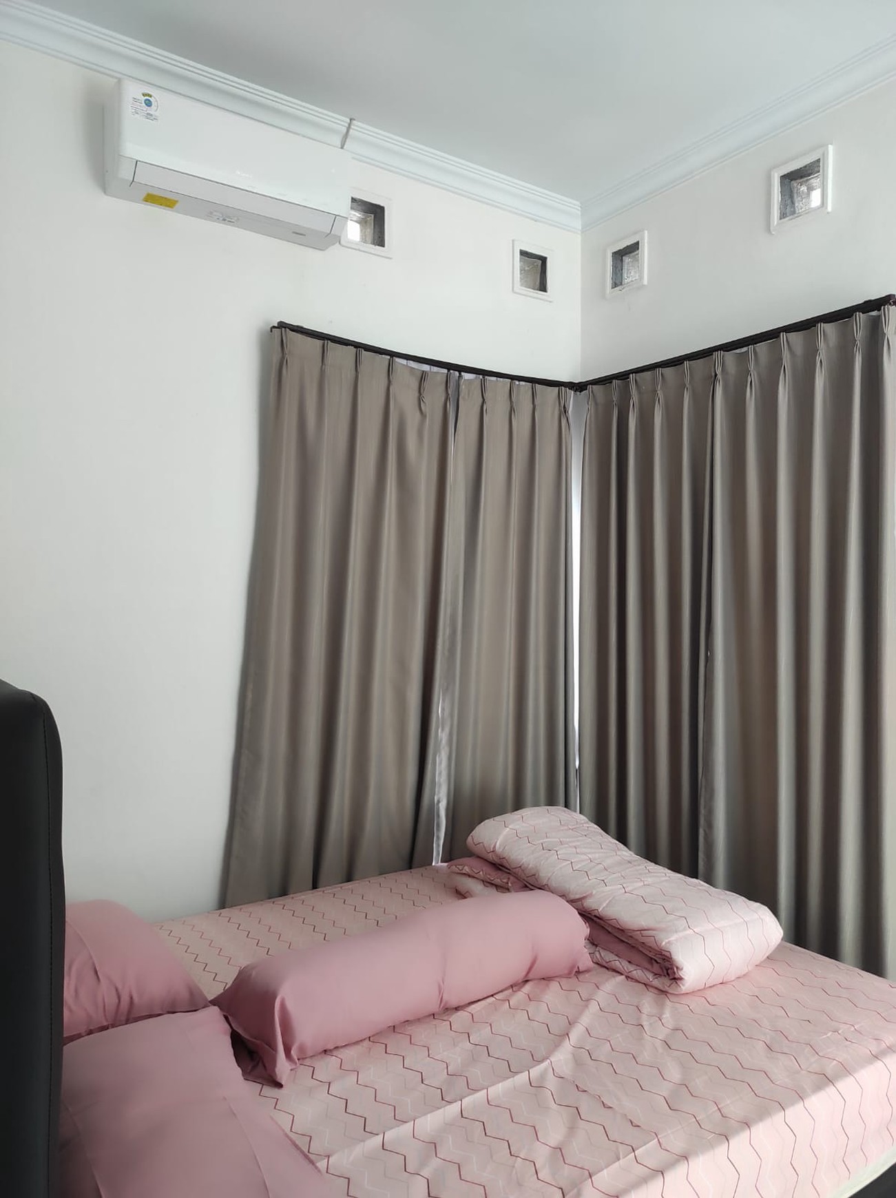 Rumah Mewah Furnish Dalam Perumahan Fasco Mansion Ngaglik Sleman 