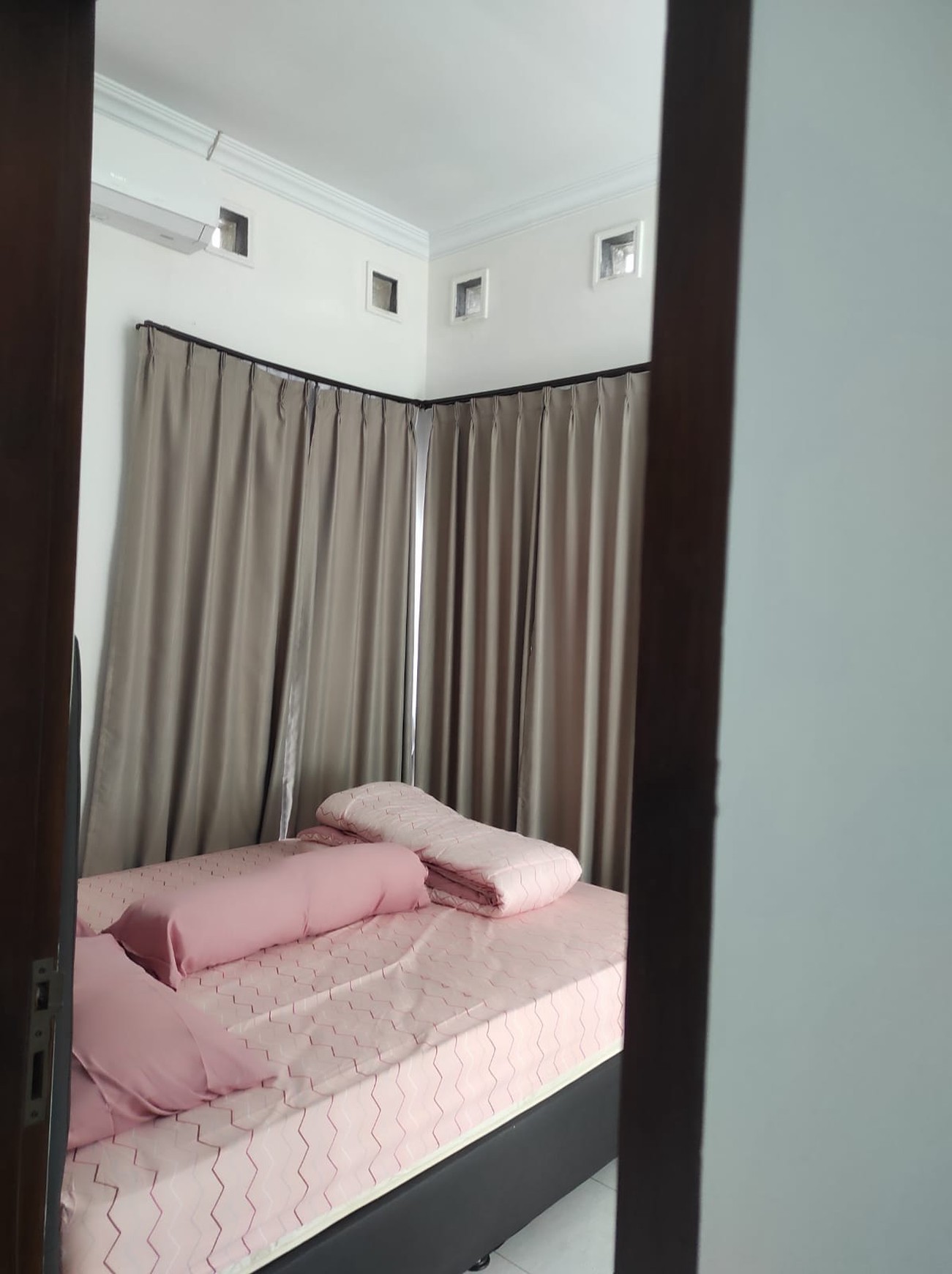 Rumah Mewah Furnish Dalam Perumahan Fasco Mansion Ngaglik Sleman 