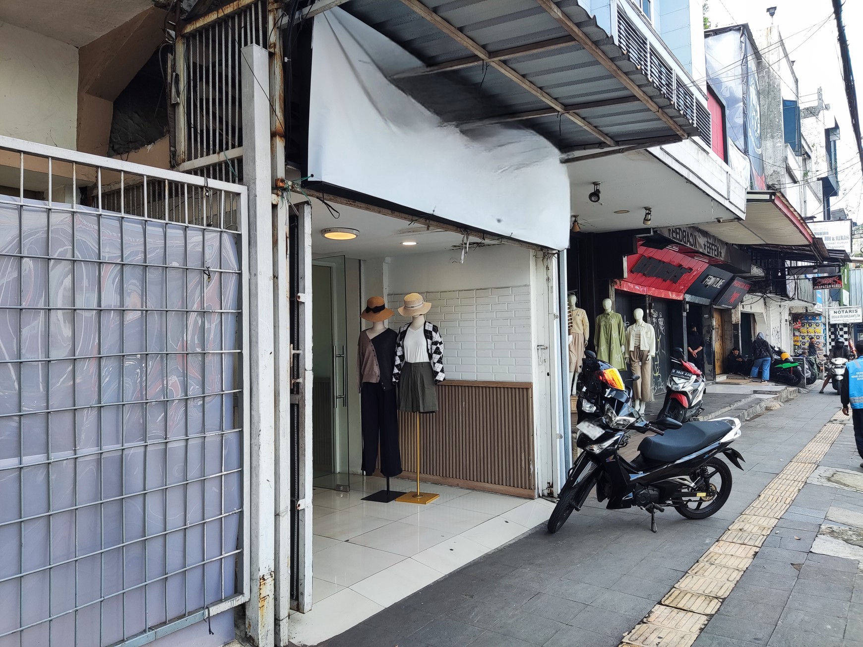 STRATEGIS! Ruko Produktif 3 Lantai di Sayap Asia Afrika, Bandung!