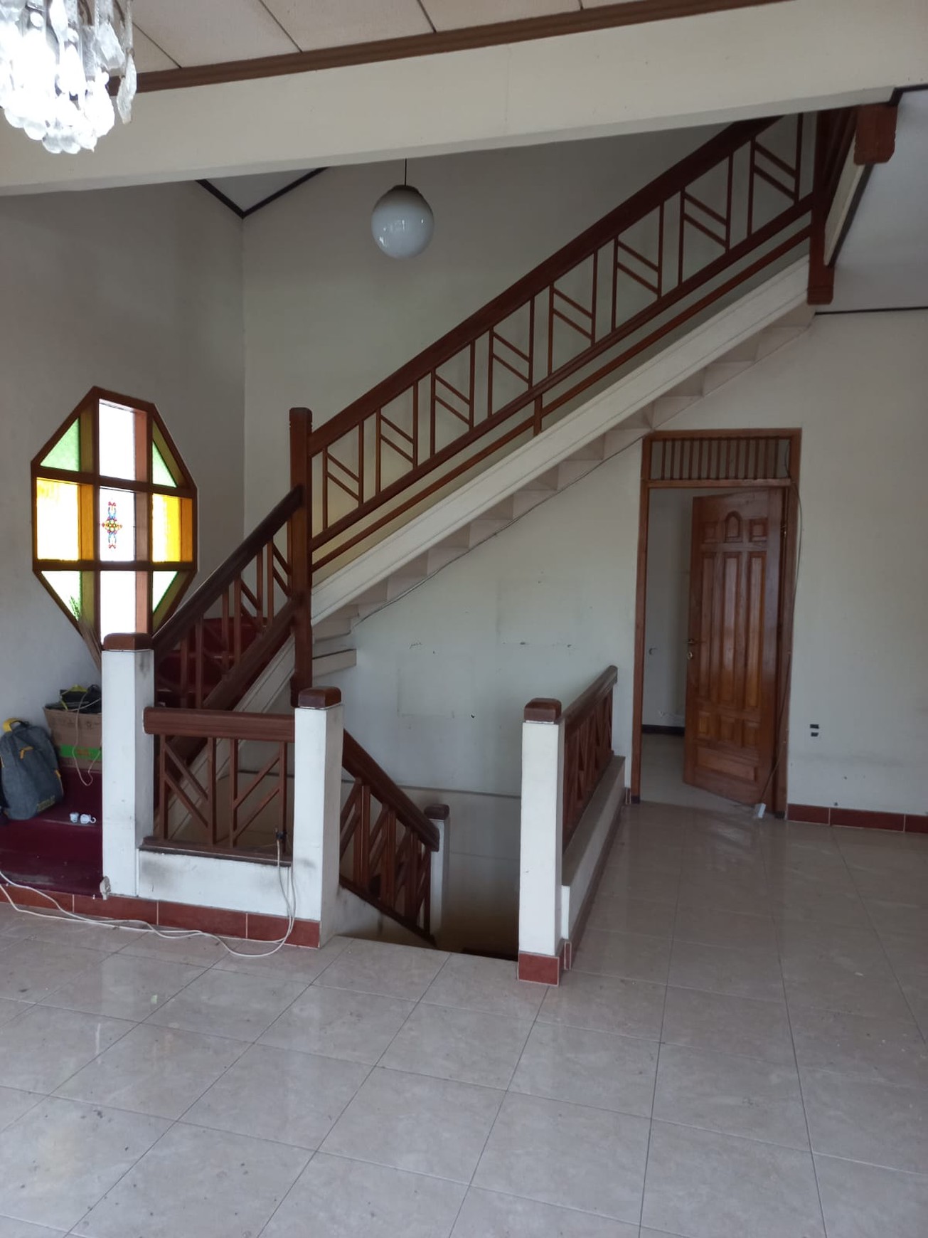 Rumah Tinggal 2 Lantai Lokasi Strategis Dekat Kawasan Bisnis Jl Kaliurang 