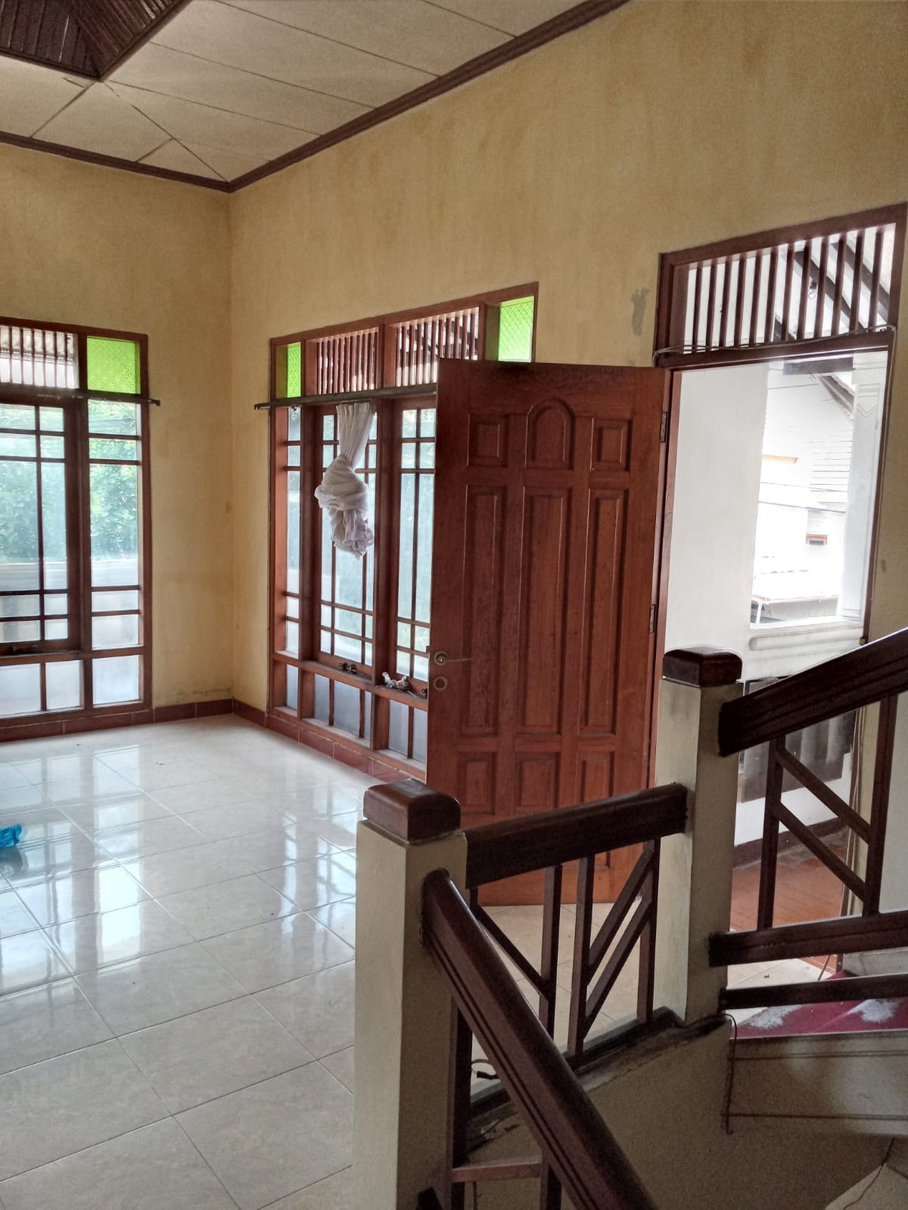 Rumah Tinggal 2 Lantai Lokasi Strategis Dekat Kawasan Bisnis Jl Kaliurang 