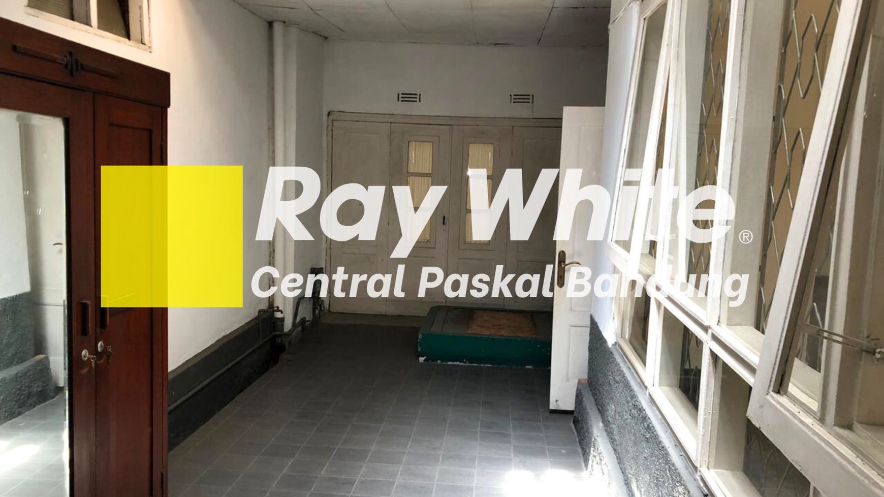 Jual Rumah Hitung Tanah di Mainroad Pajajaran Kota Bandung