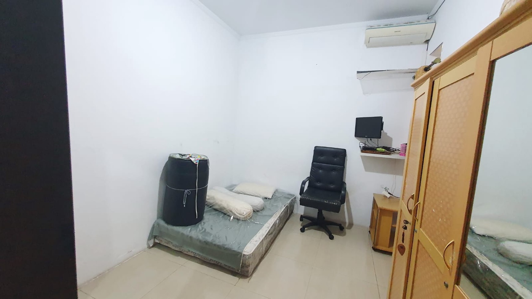 Dijual Rumah di Puri Surya Jaya Cluster Taman Sidney Sidoarjo  