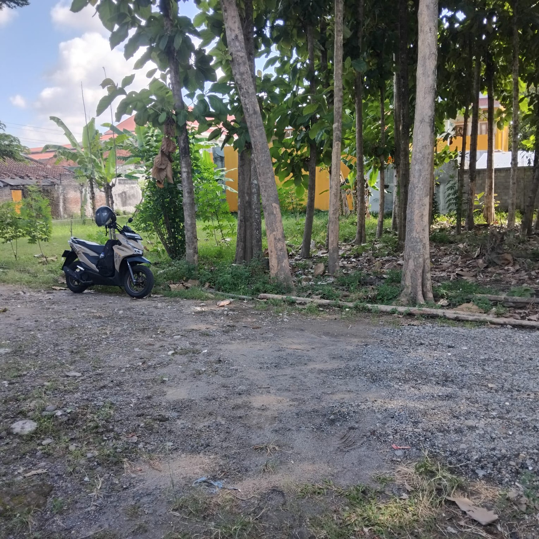 Tanah Luas 339 Meter Persegi Lokasi Strategis Dekat RS Hardjolukito 