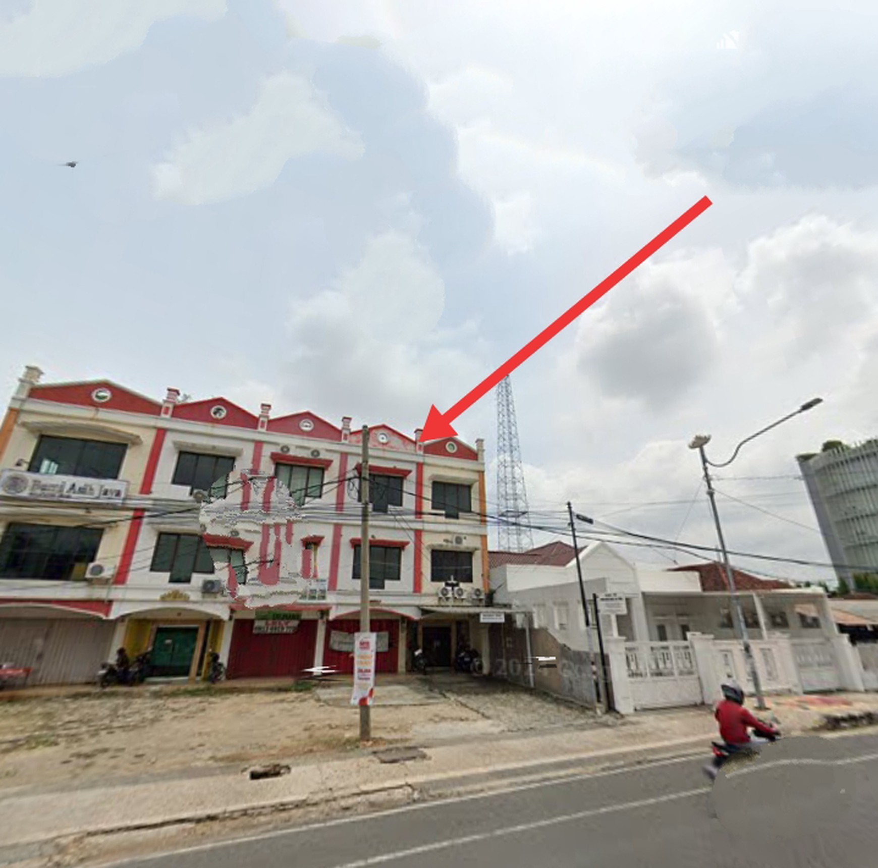 Ruko 3 lantai Jln.Dr. Susilo Sumur Batu Teluk Betung Utara, Bandar Lampung (Lampung)