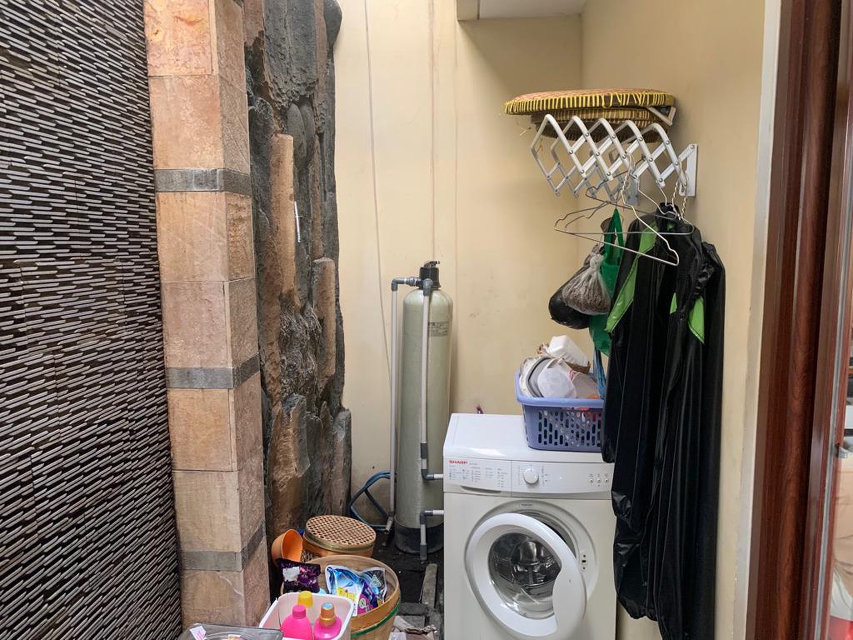 Rumah Mewah Semi Furnish Dalam Perum Laguna Spring Jl Wonosari Yogyakarta