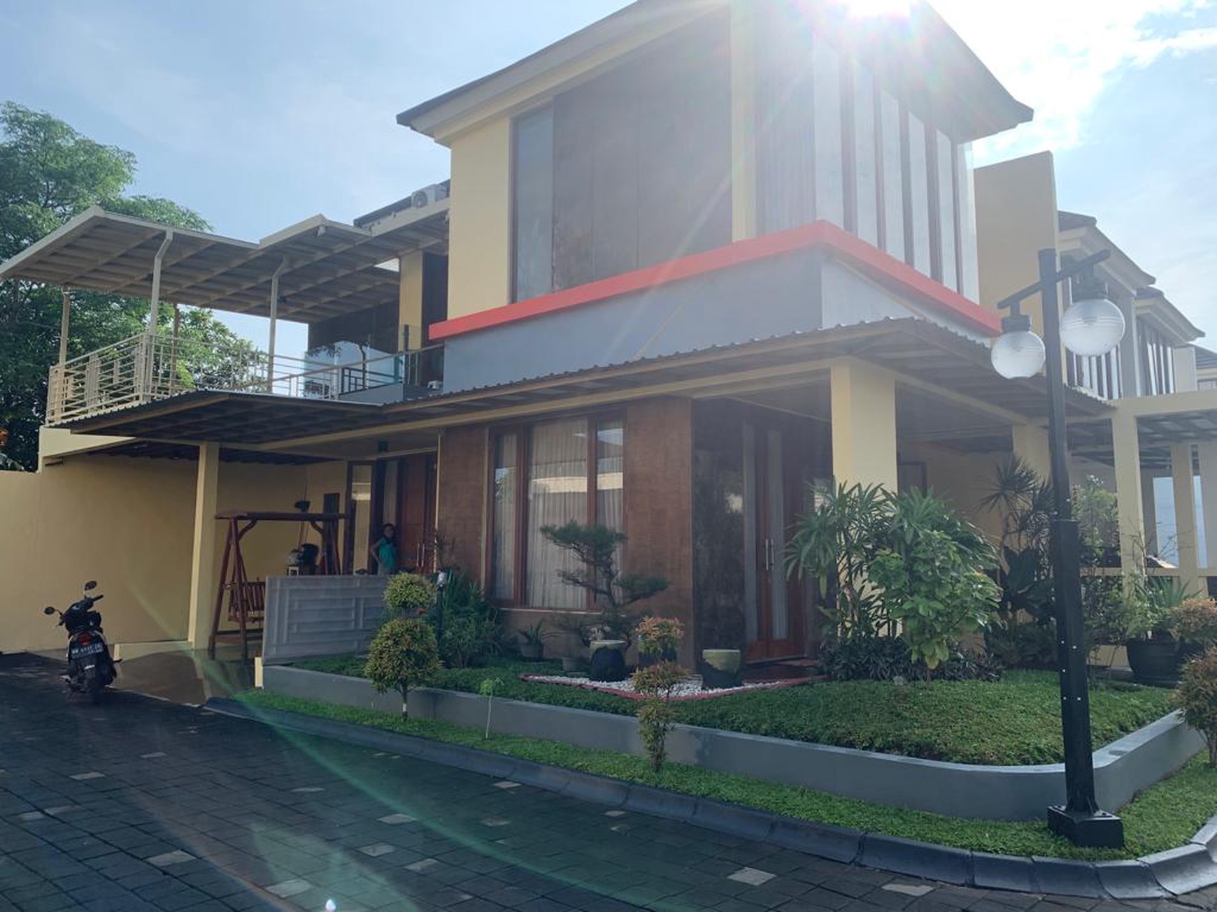 Rumah Mewah Semi Furnish Dalam Perum Laguna Spring Jl Wonosari Yogyakarta