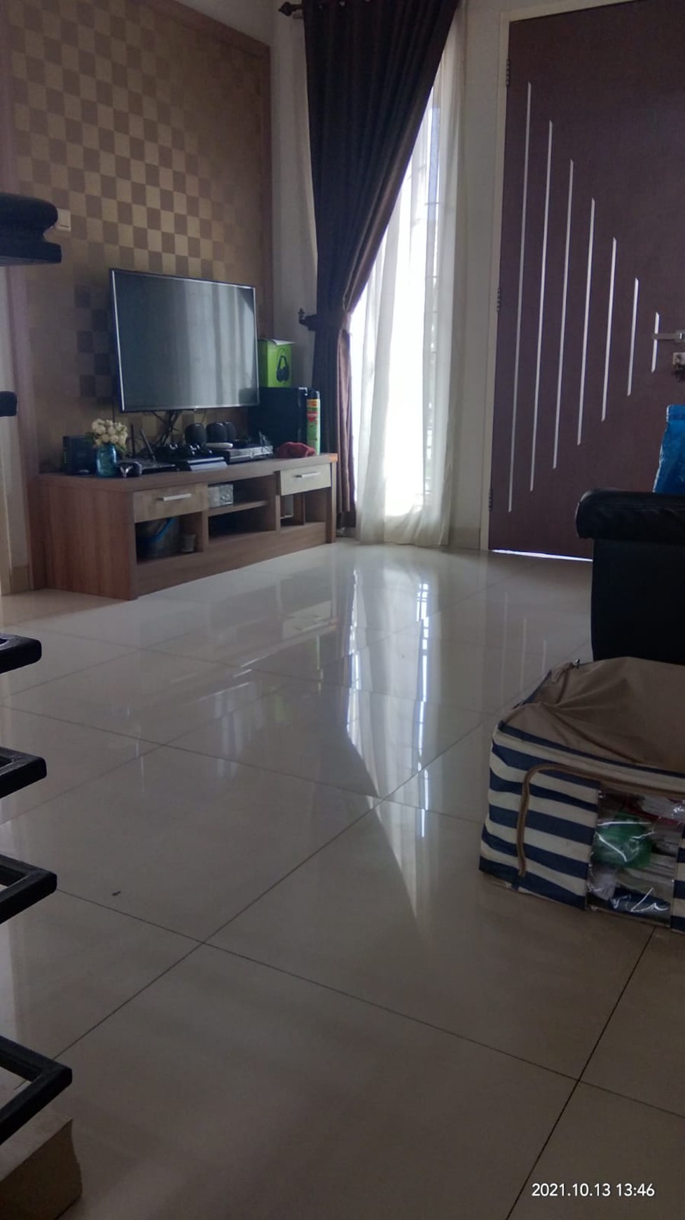 Rumah full furnished 2 Lantai Siap Huni dengan Hunian Nyaman dan Asri @Bintaro - Sektor 9