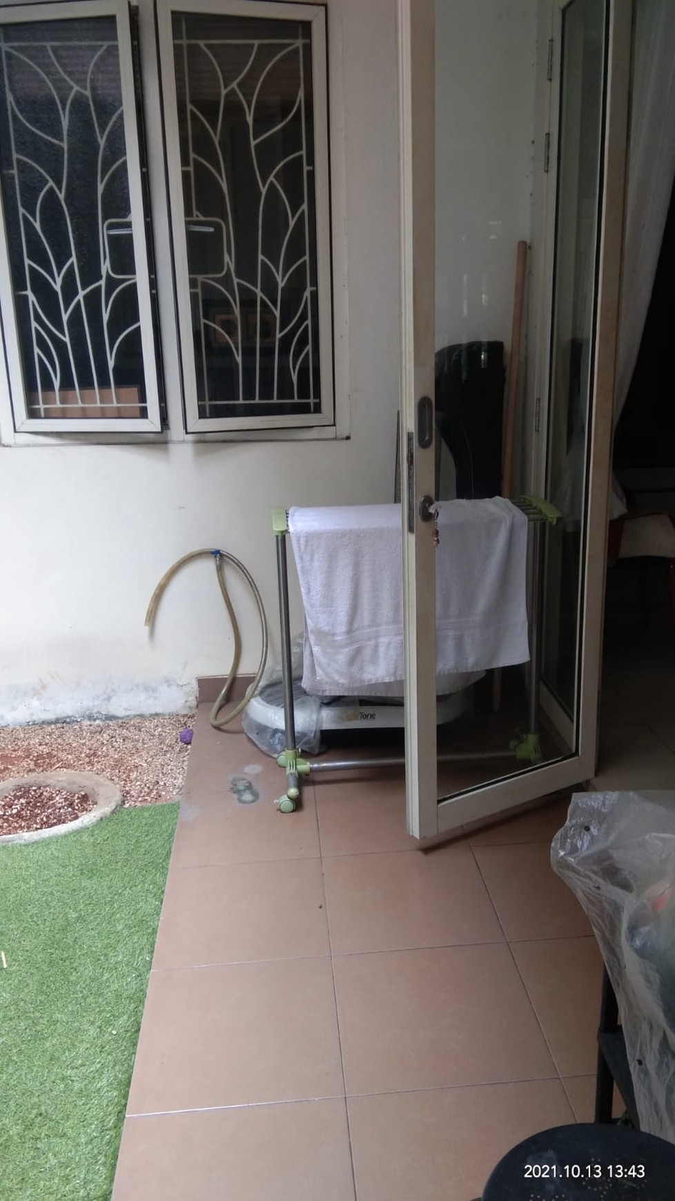 Rumah full furnished 2 Lantai Siap Huni dengan Hunian Nyaman dan Asri @Bintaro - Sektor 9