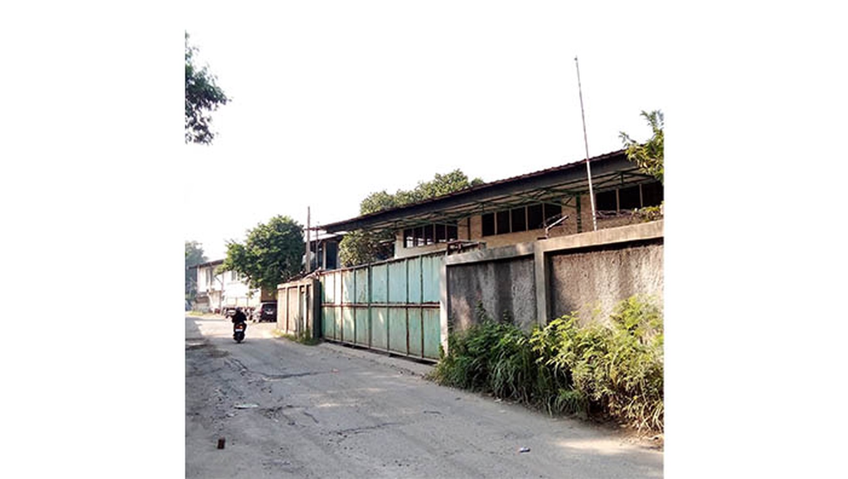 Gudang dan Pabrik Jl. Dr. KRT Radjiman, Rawa Terate, Cakung